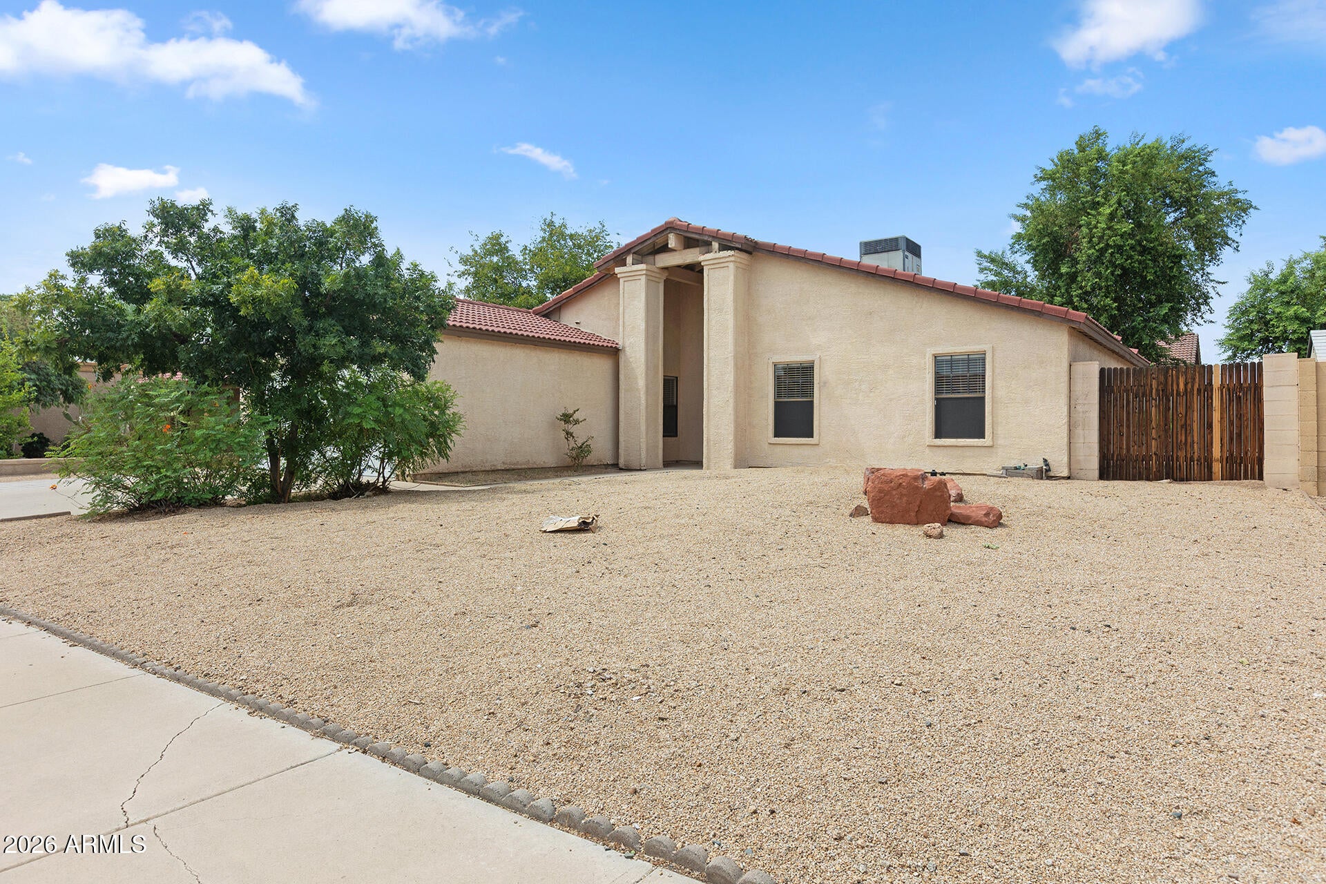 6328 W IRONWOOD Drive
