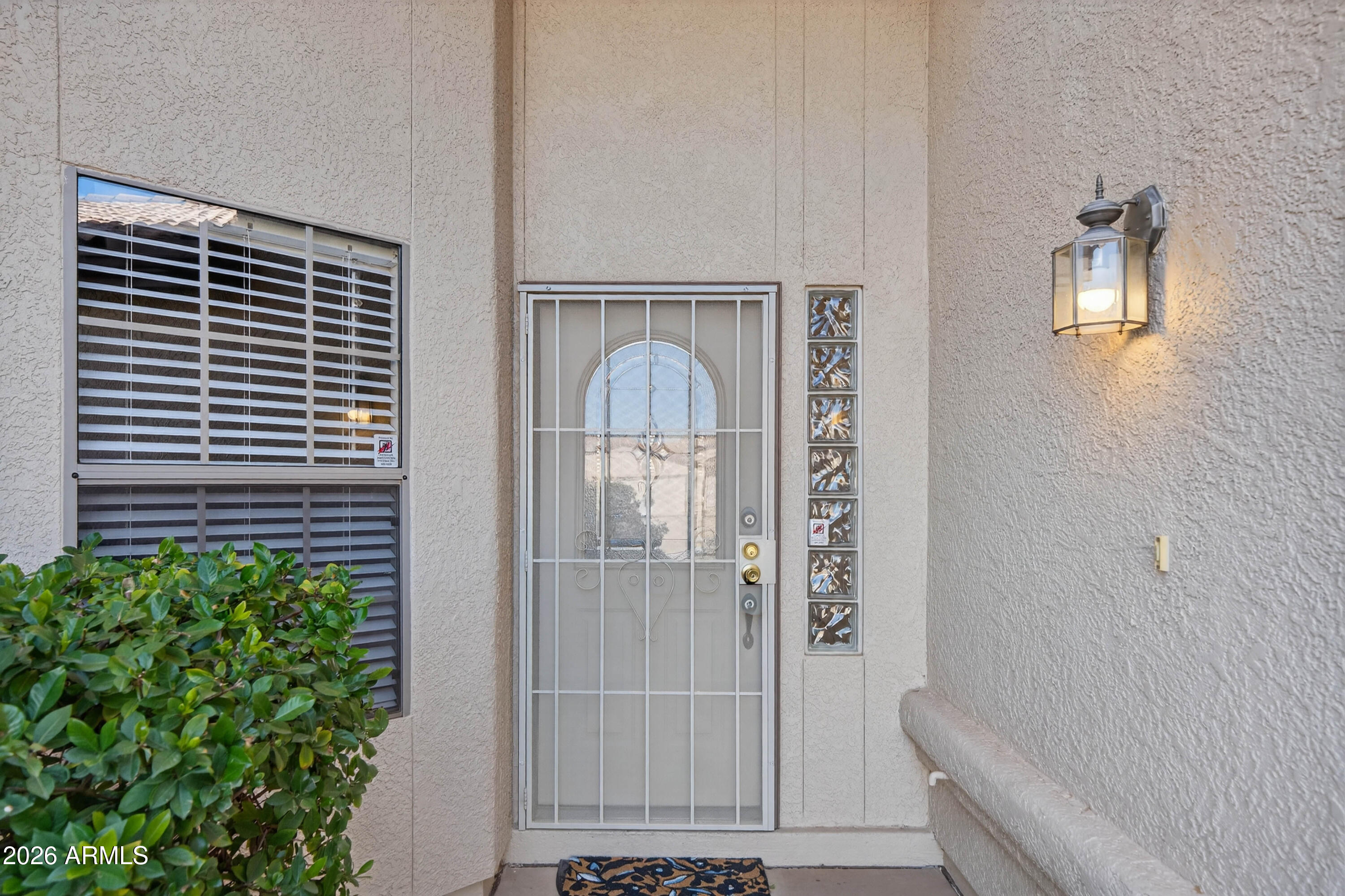 CANYON DE FLORES PHASE 1A - Residential Lease