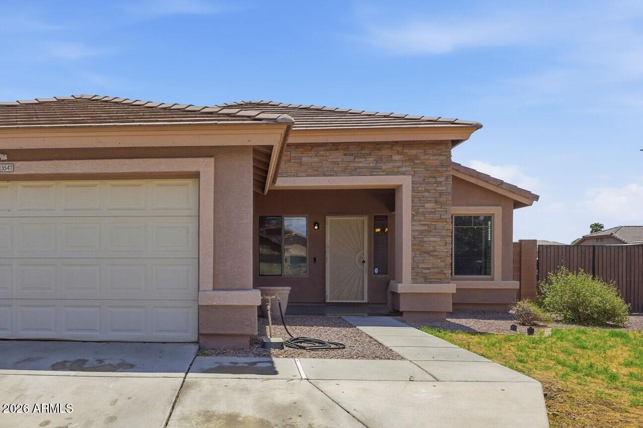 13547 W PECK Drive