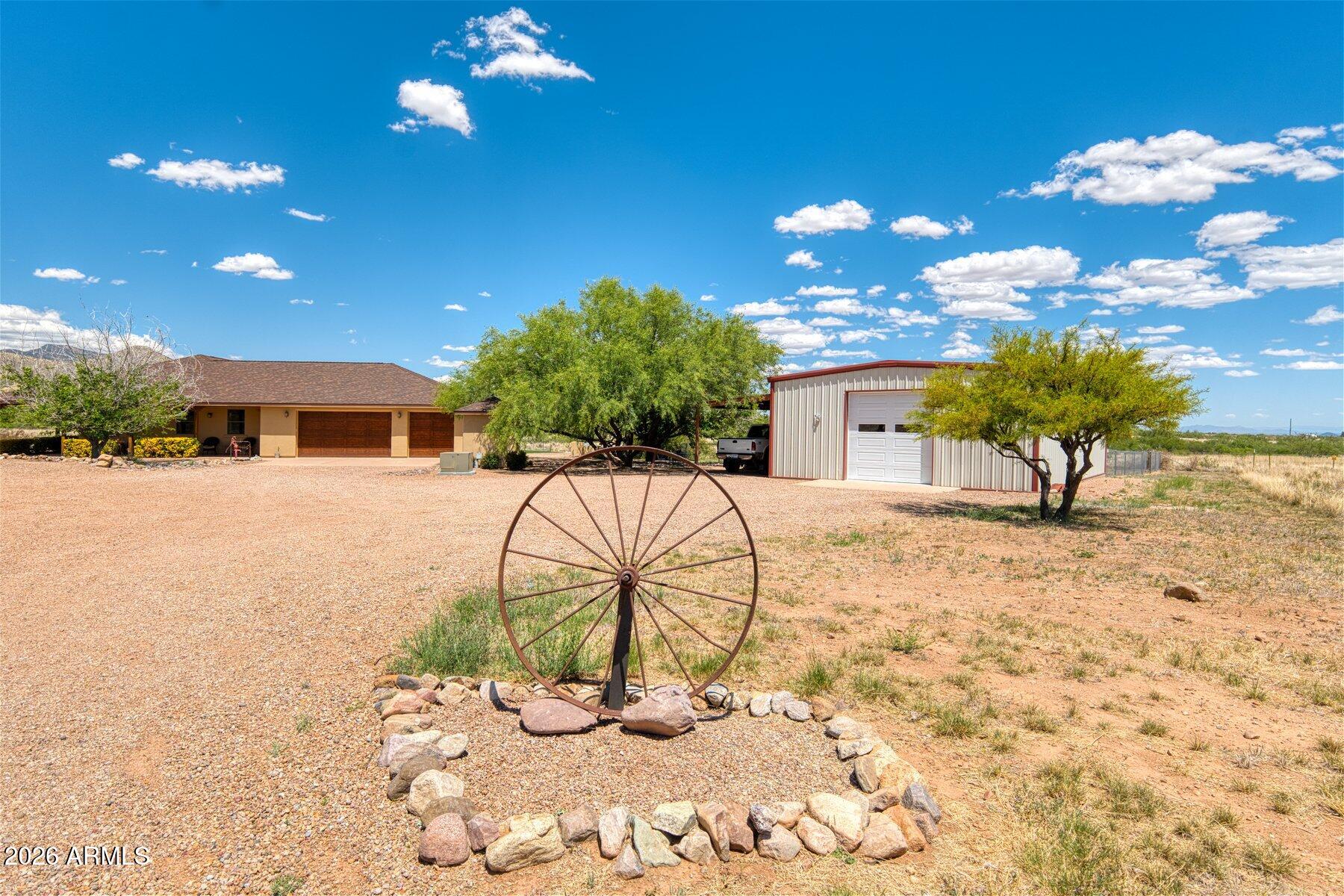 4757 E DEAD COYOTE Lane
