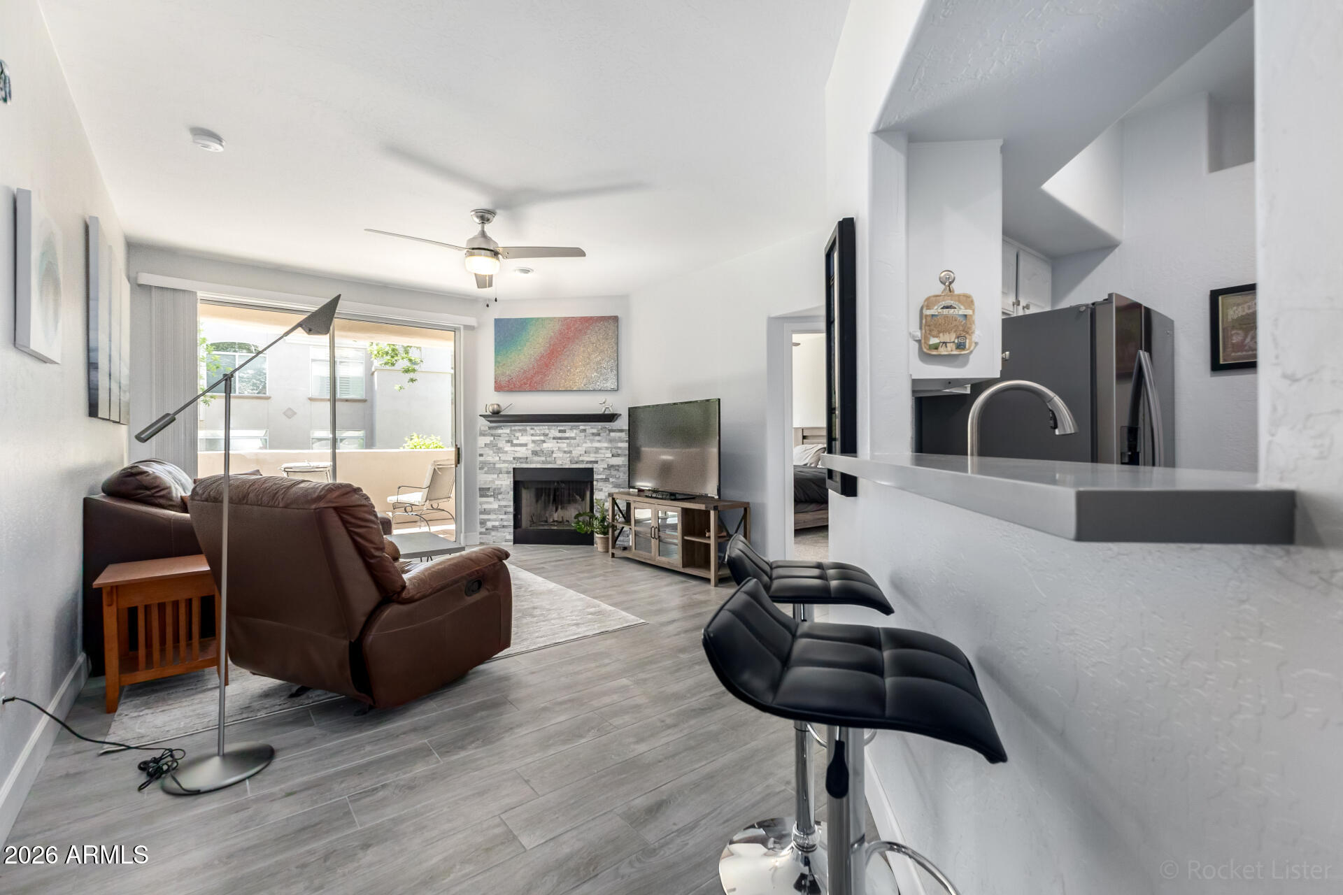 1747 E NORTHERN Avenue 181