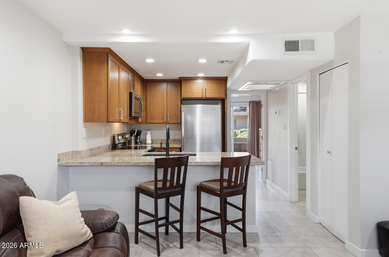 7436 E CHAPARRAL Road B128