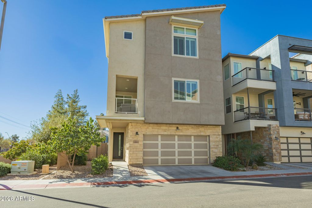 Photo of 7045 W Carter Drive, Chandler, AZ 85226 (MLS # 6988333)