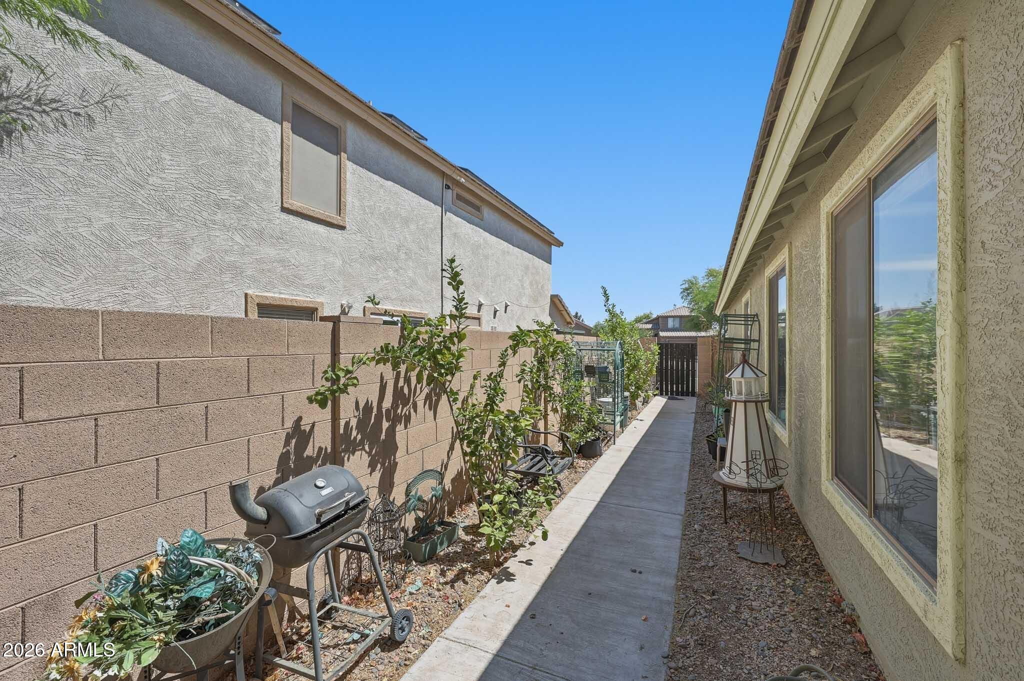 CORTE SIERRA UNIT 2 - Residential