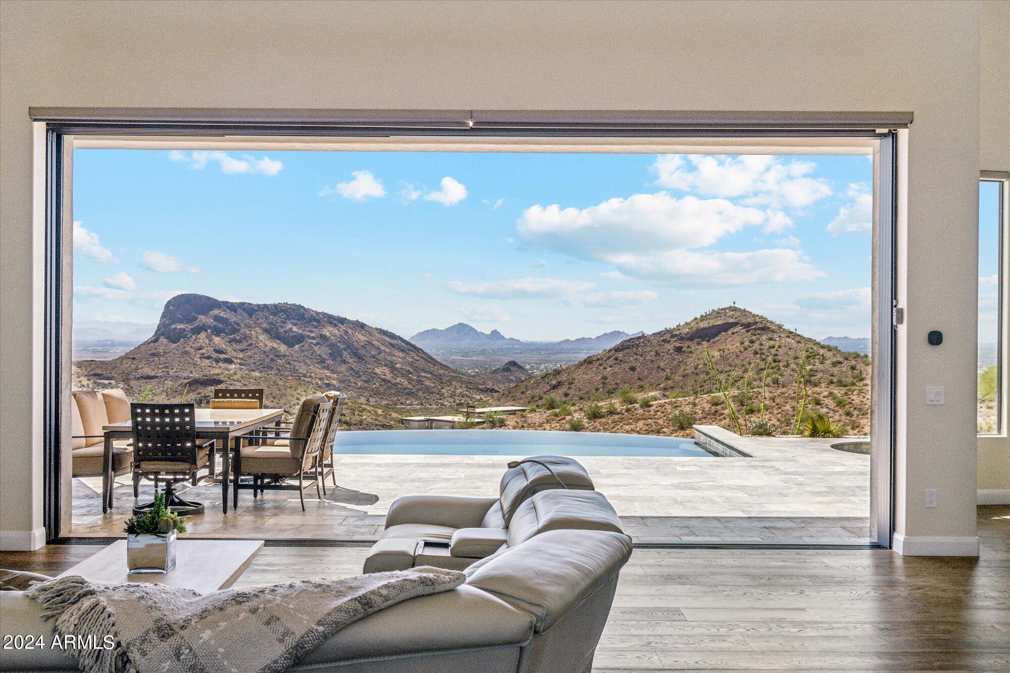 CRESTVIEW AT FOUNTAIN HILLS - Residential