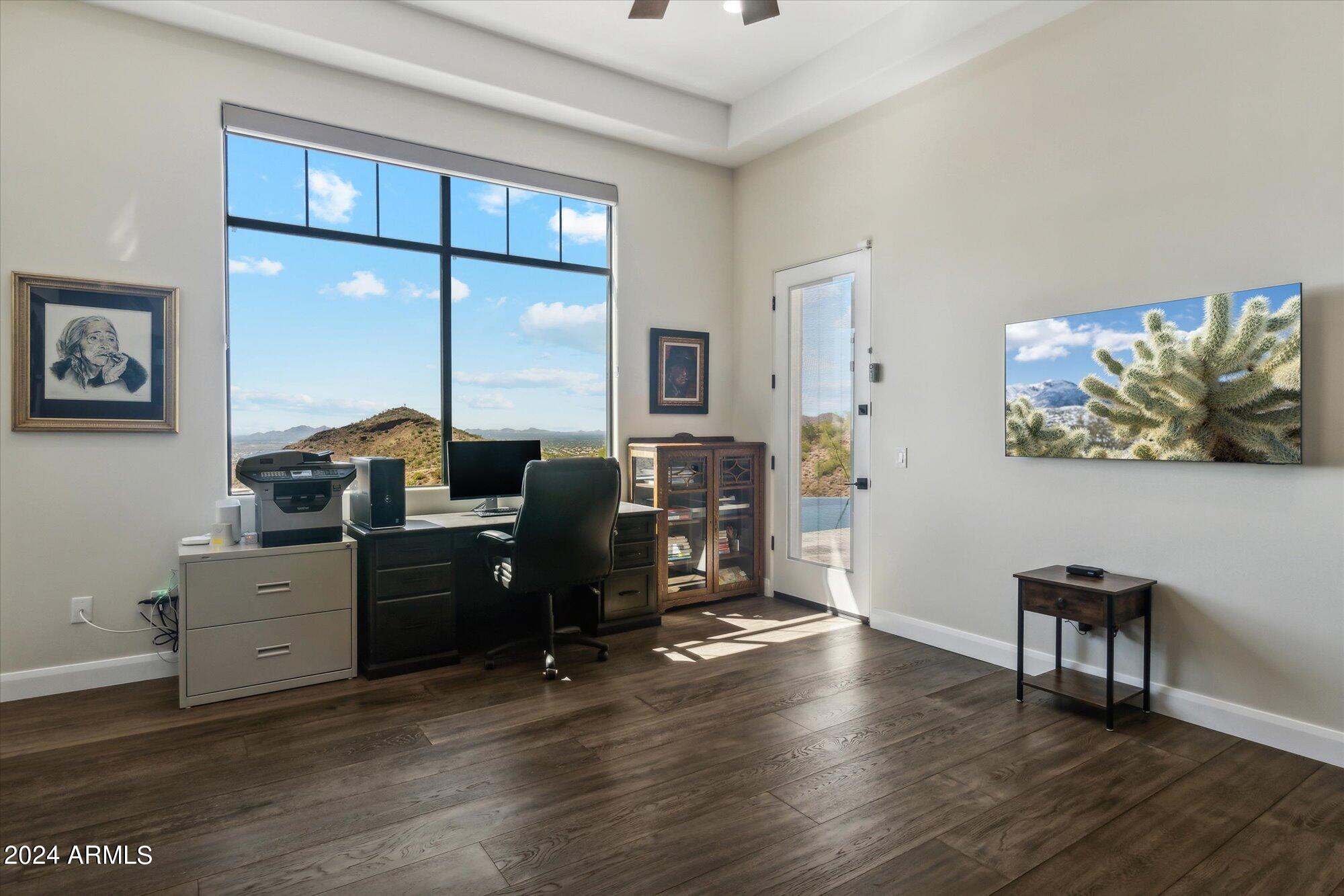 CRESTVIEW AT FOUNTAIN HILLS - Residential