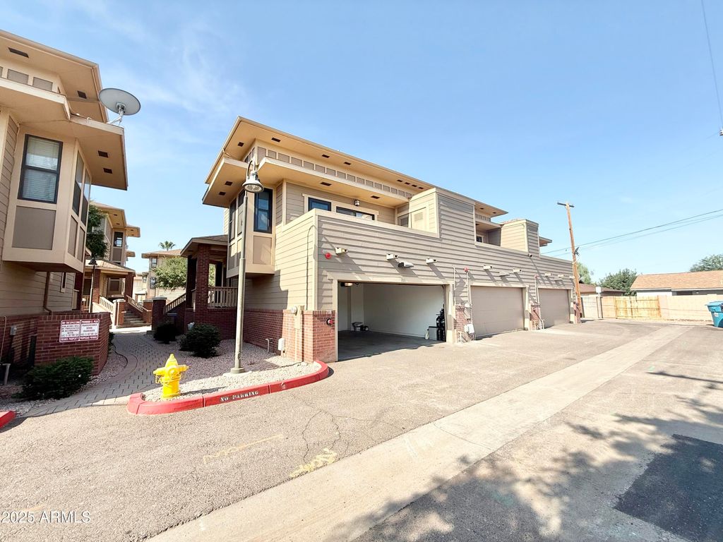 Photo of 708 S Beck Avenue, Tempe, AZ 85281 (MLS # 6929870)