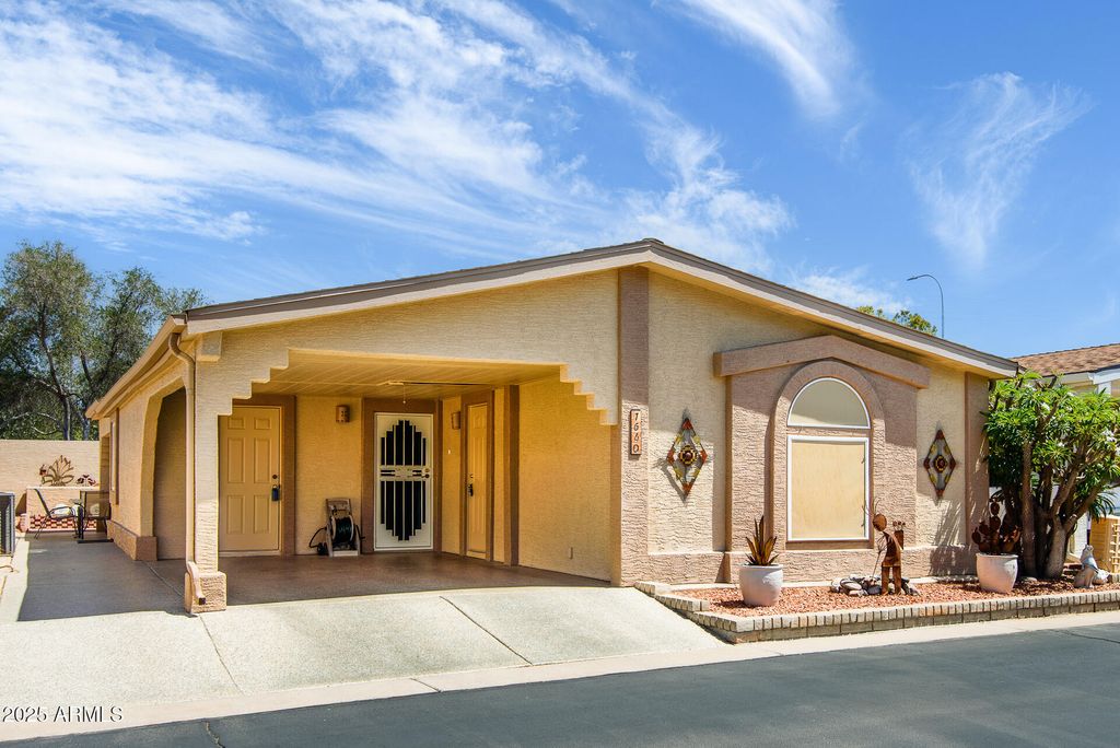 Photo of 1640 E Augusta Avenue, Chandler, AZ 85249 (MLS # 7007117)