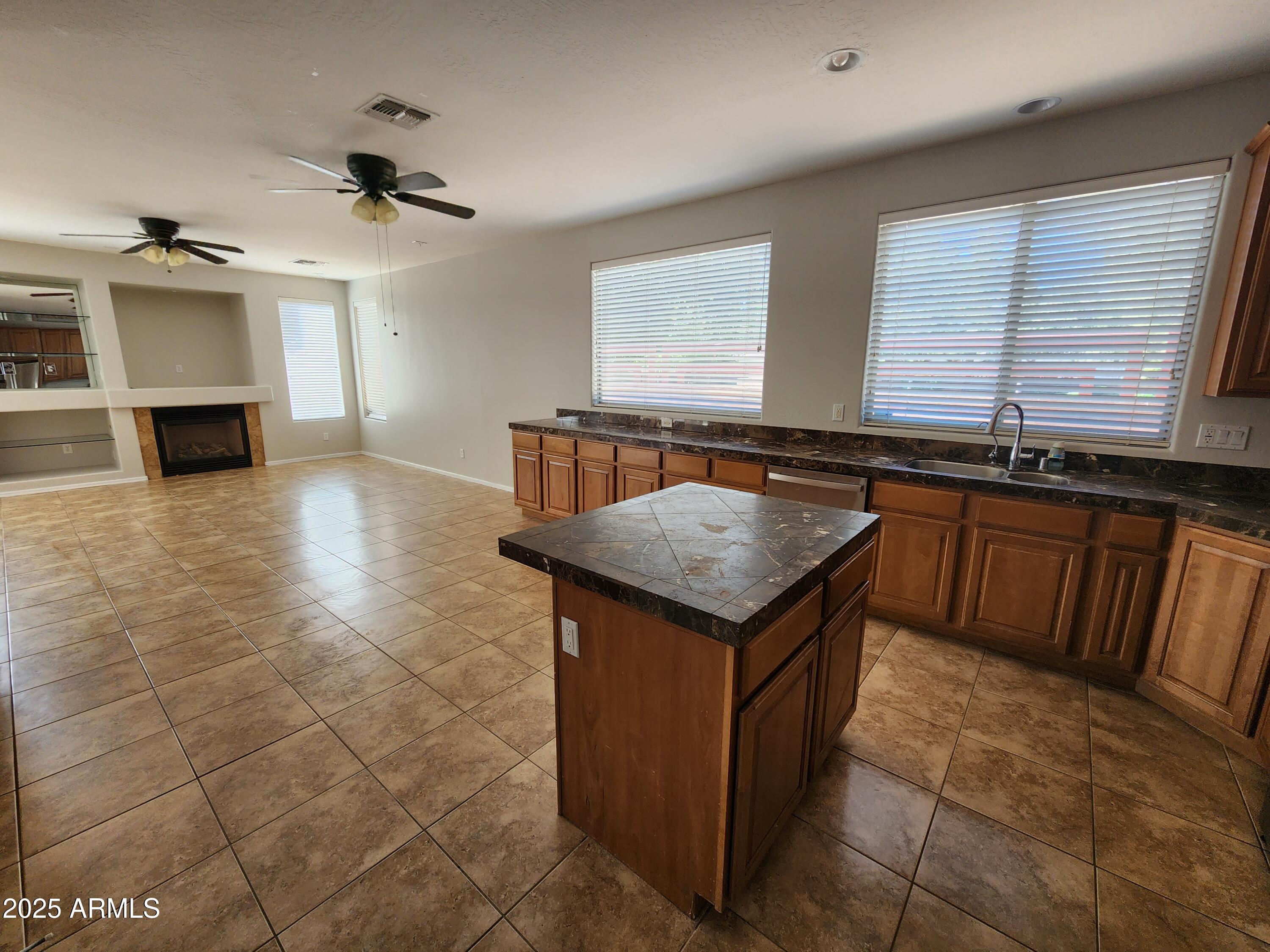 18805 E MOCKINGBIRD Drive