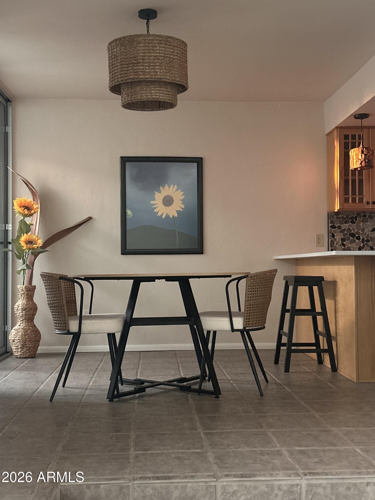 3243 E CAMELBACK Road