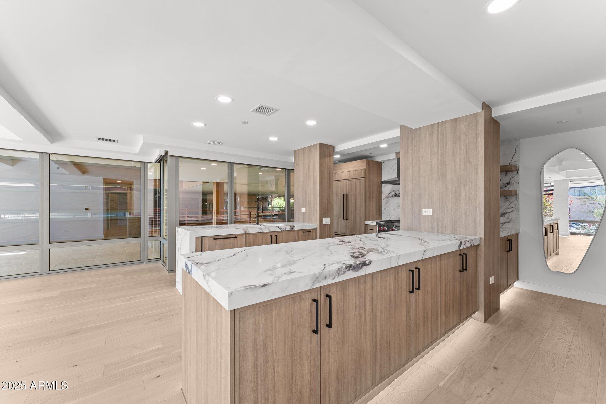 7157 E RANCHO VISTA Drive 3001