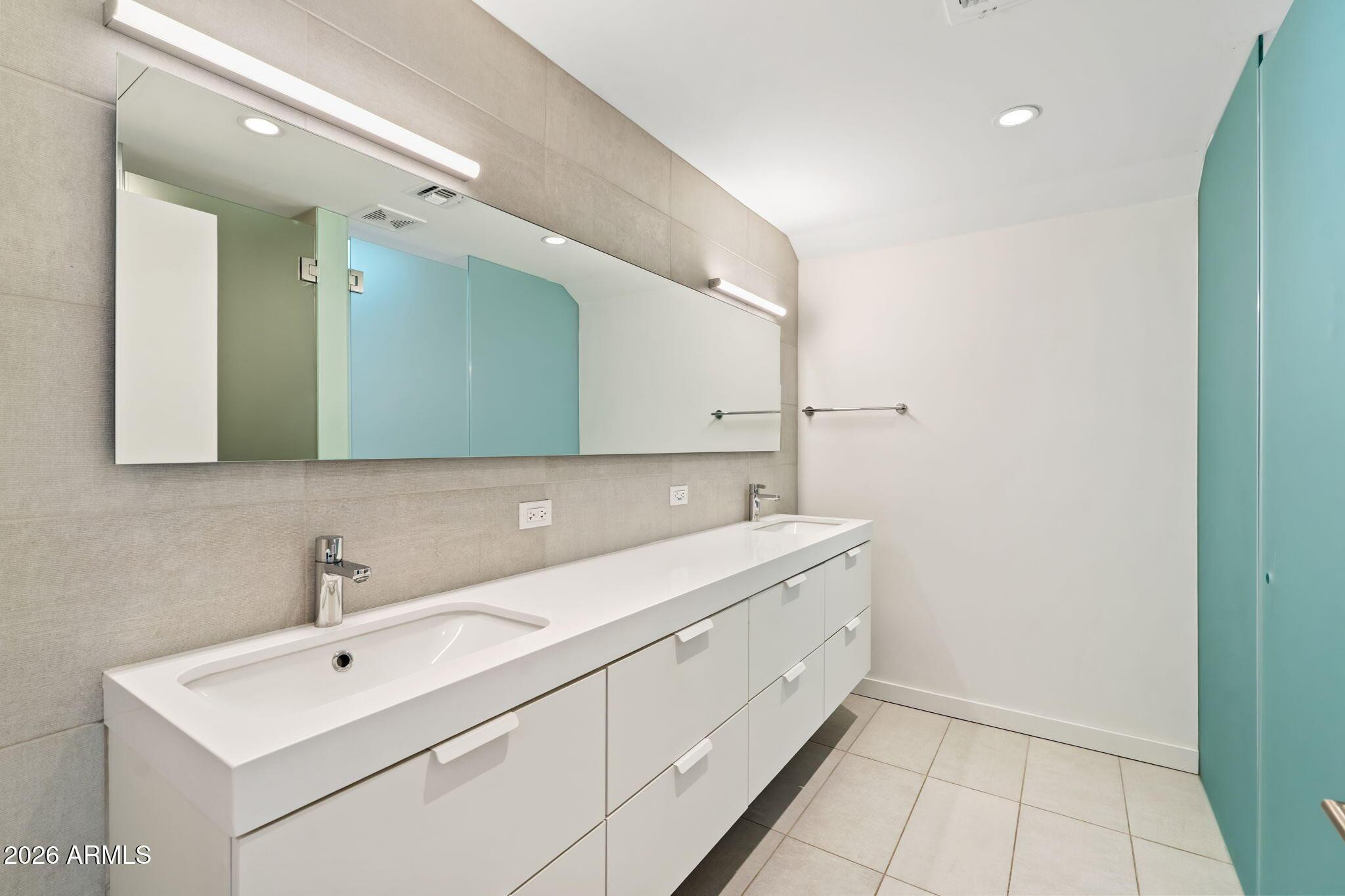 1337 E Polk Street Apt 10