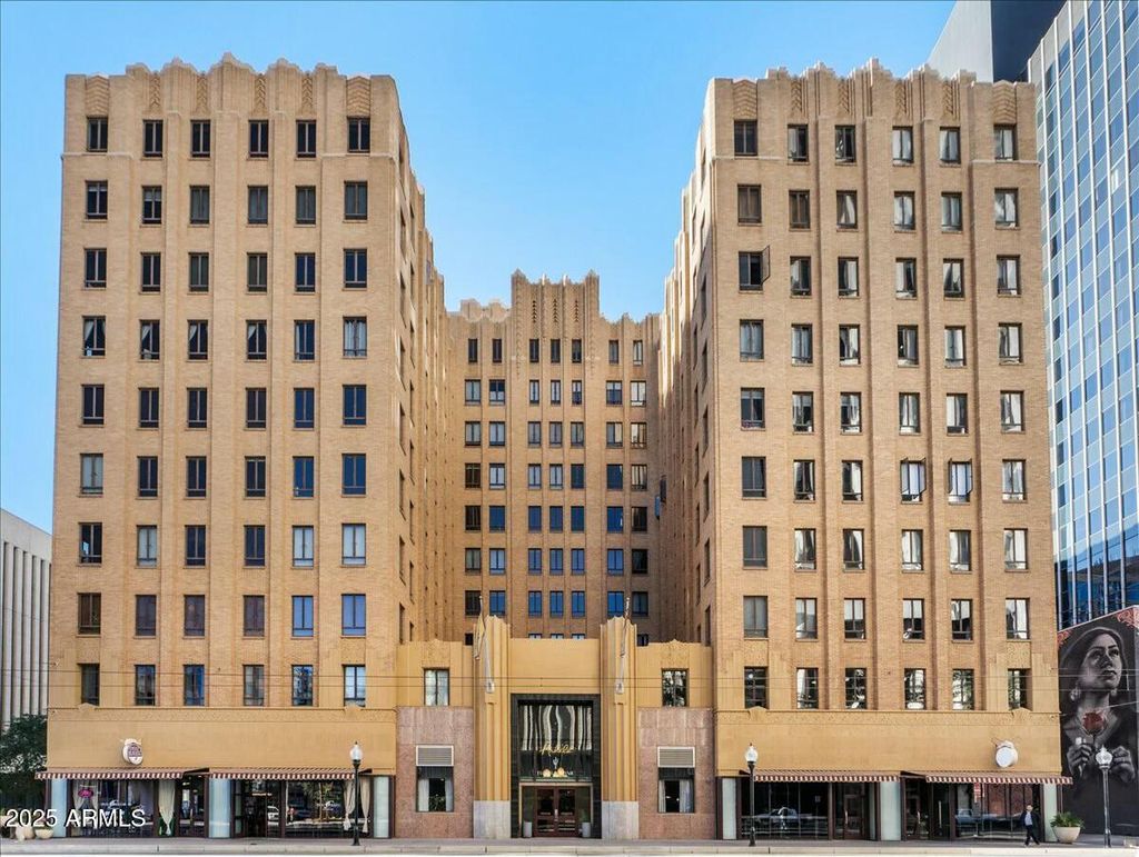 Photo of 114 W Adams Street #203, Phoenix, AZ 85003 (MLS # 6953963)