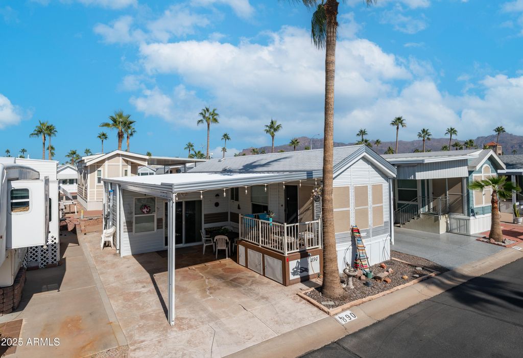 Photo of 890 Nightdigger Road #1106, Apache Junction, AZ 85119 (MLS # 6946289)