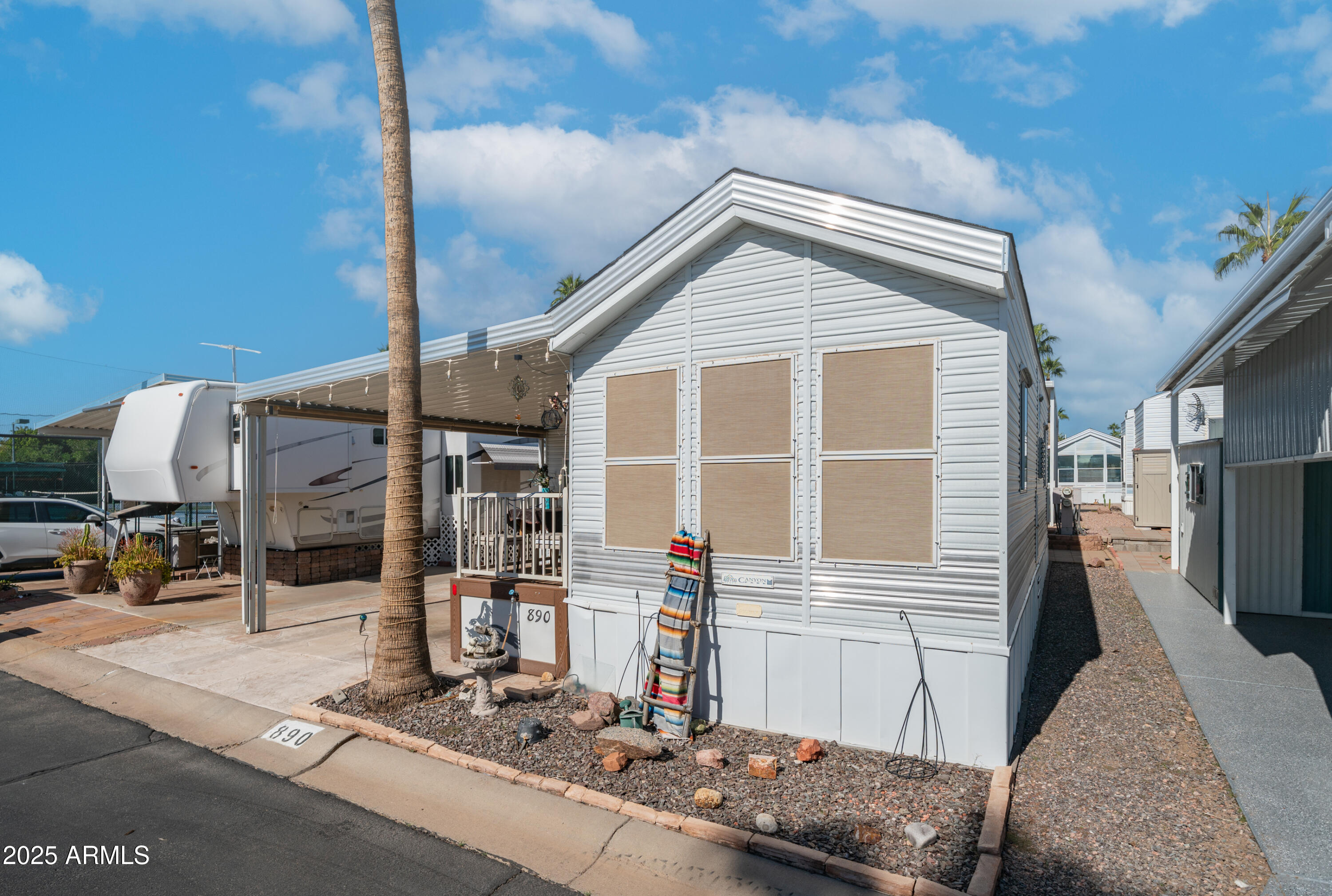 890 Nightdigger Road 1106