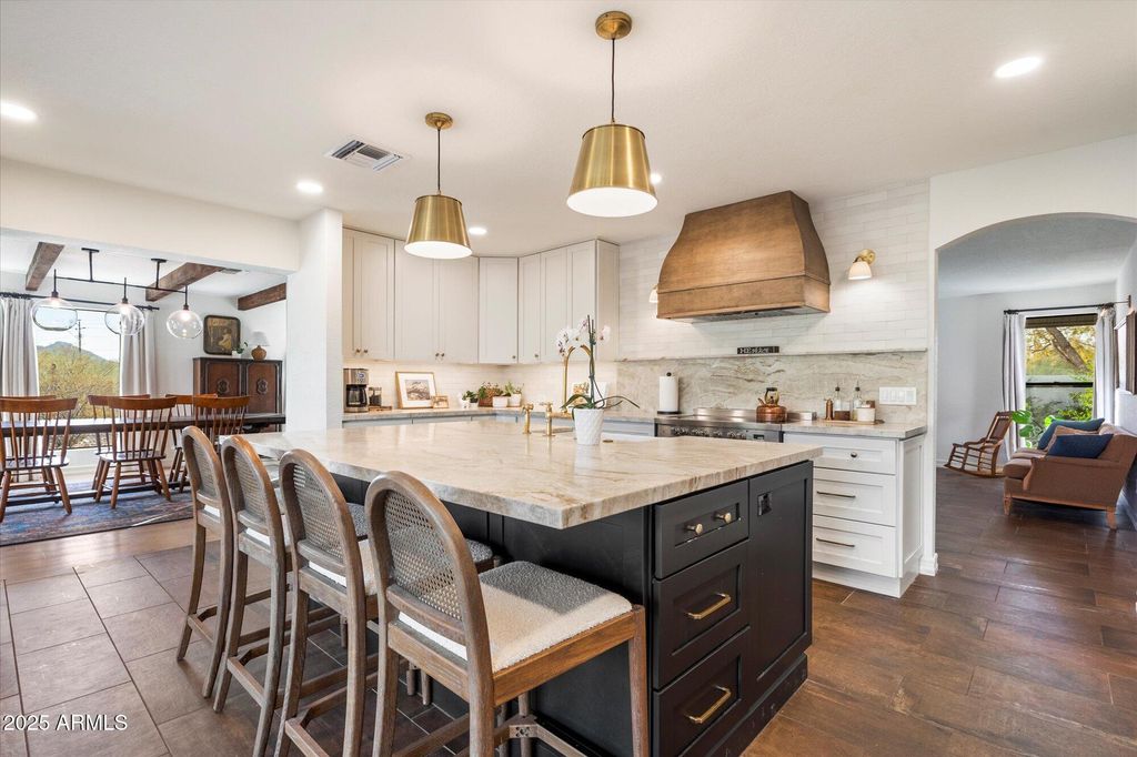 Photo of 9249 N 40th Street, Phoenix, AZ 85028 (MLS # 6999830)