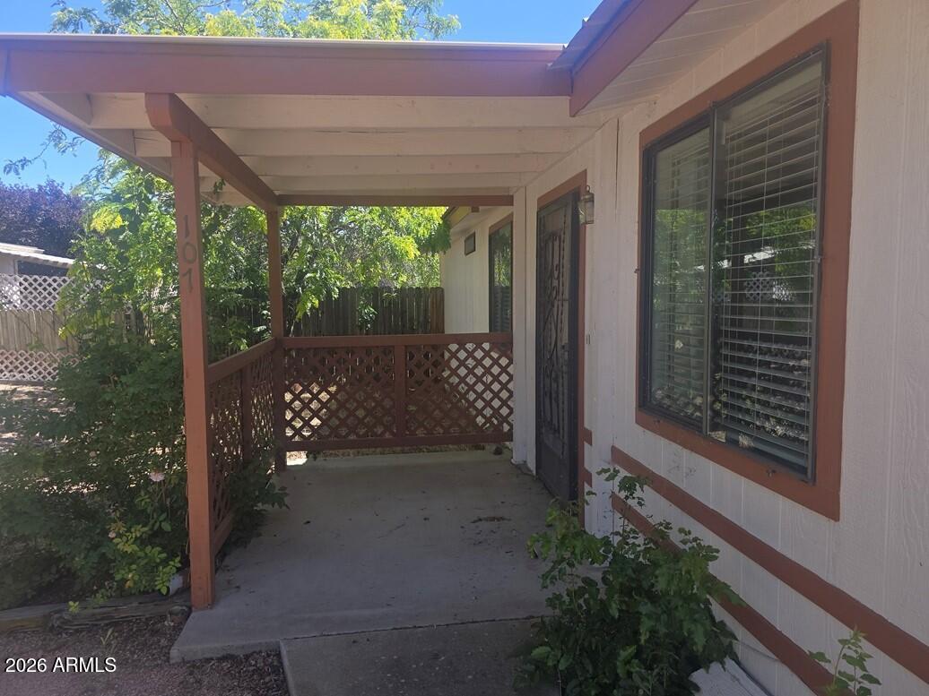 107 N Pinecrest Road