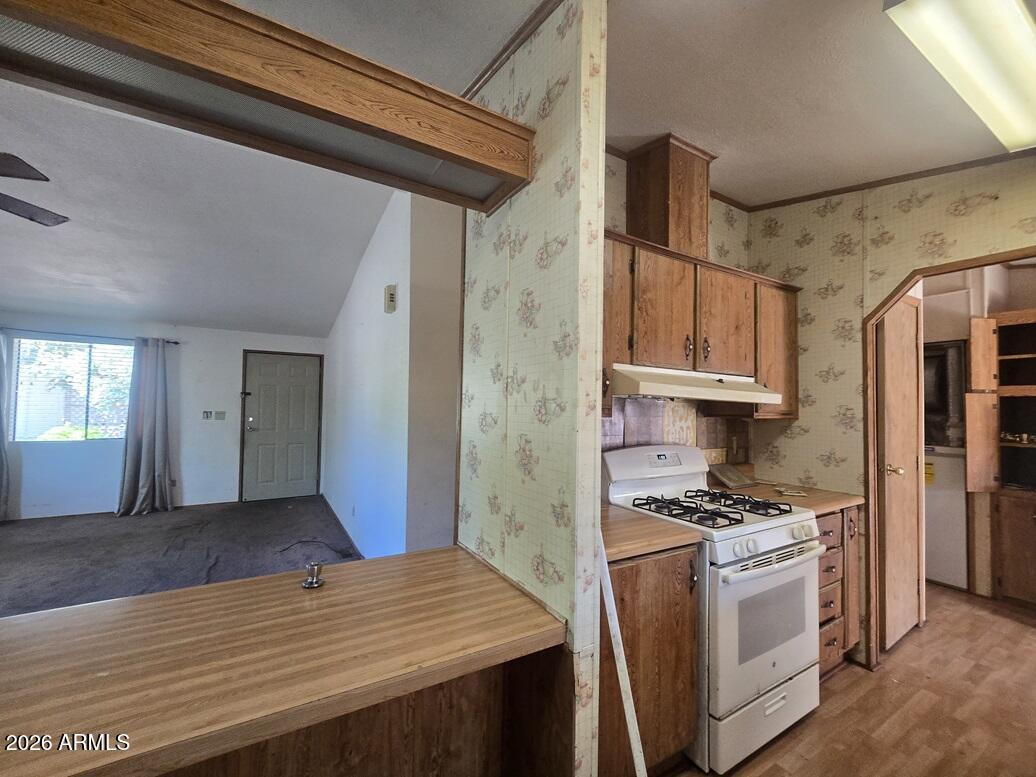 107 N Pinecrest Road