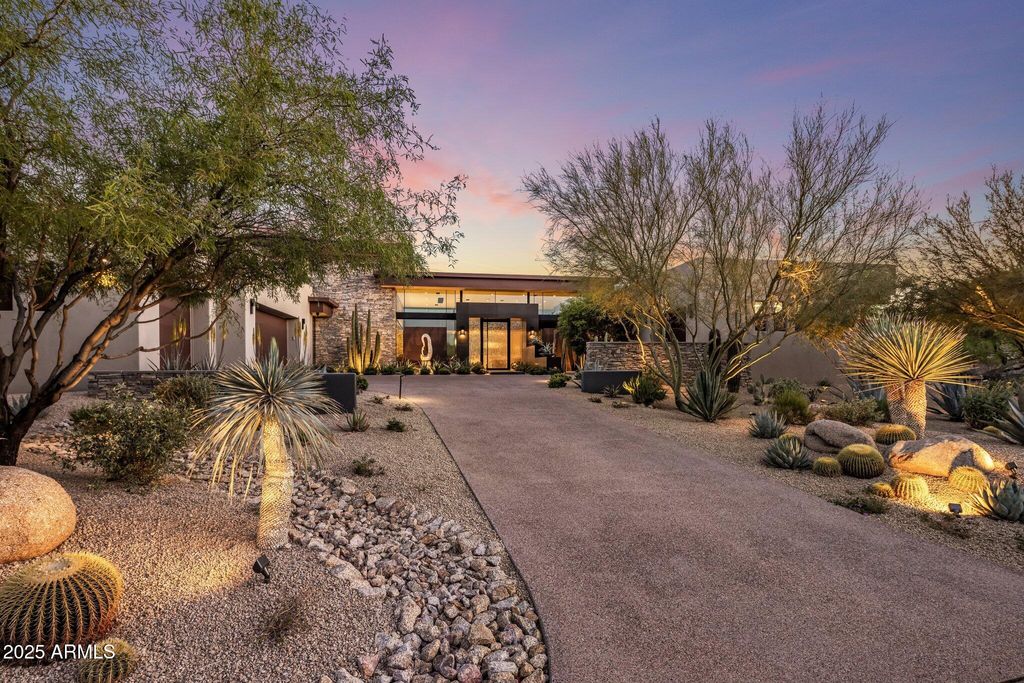 Photo of 10283 E Running Deer Trail, Scottsdale, AZ 85262 (MLS # 6847805)