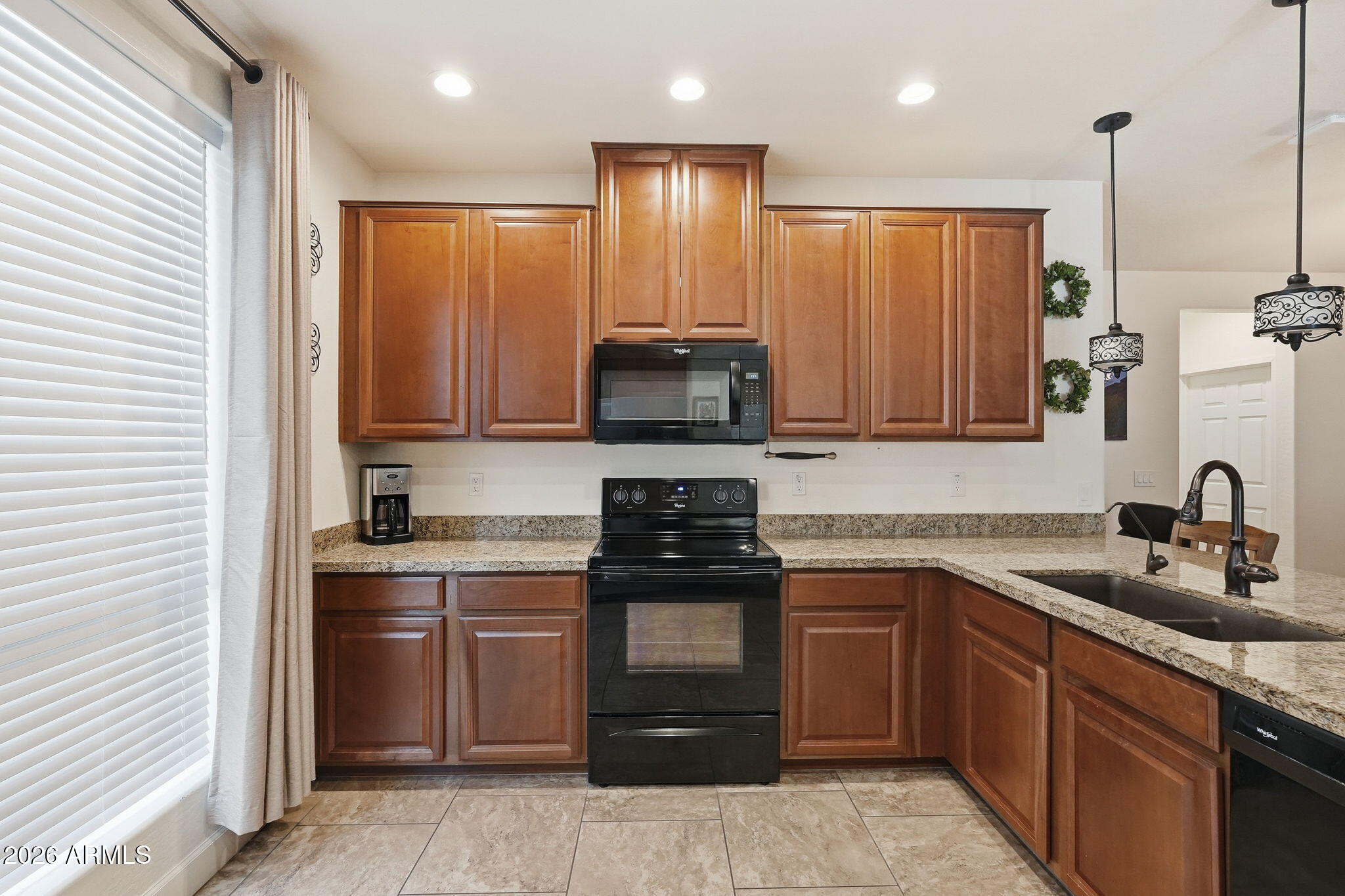 1250 N ABBEY Lane 160