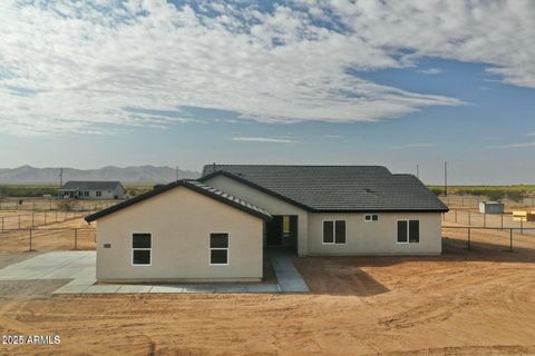 25876 W White Feather Lane Wittmann AZ 85361