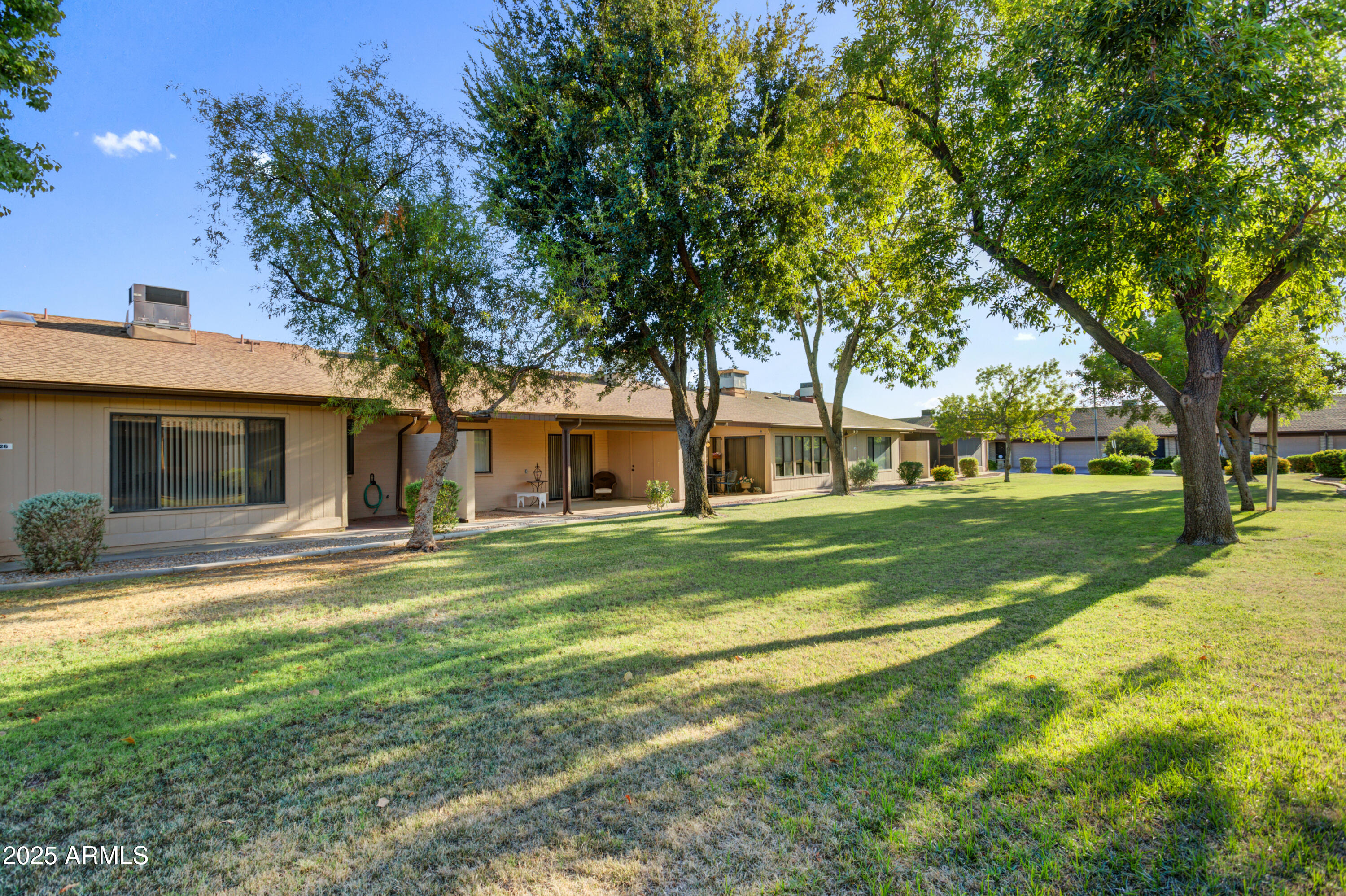 520 S GREENFIELD Road 26