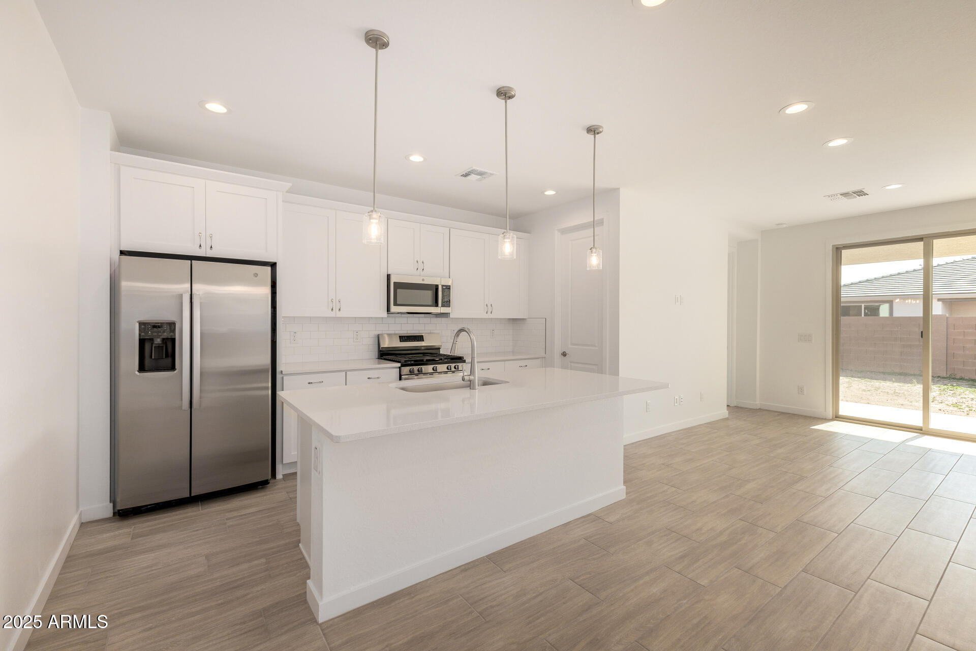 5335 W LAS PALMARITAS Drive