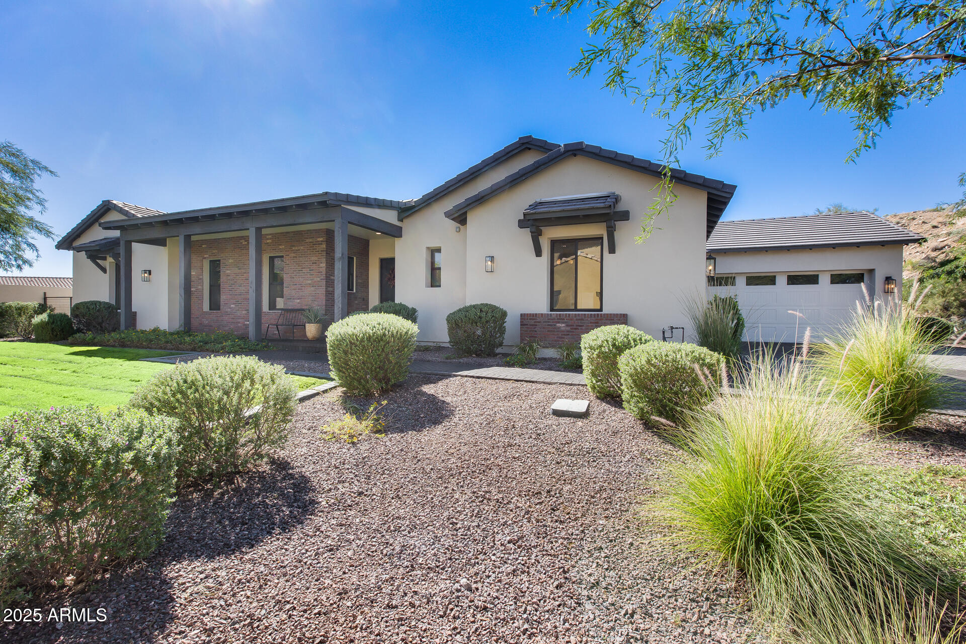 6439 W TOMBSTONE Trail