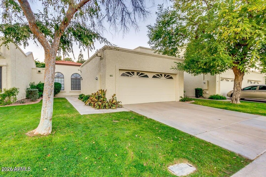 Photo of 7720 S Heather Drive, Tempe, AZ 85284 (MLS # 7070468)
