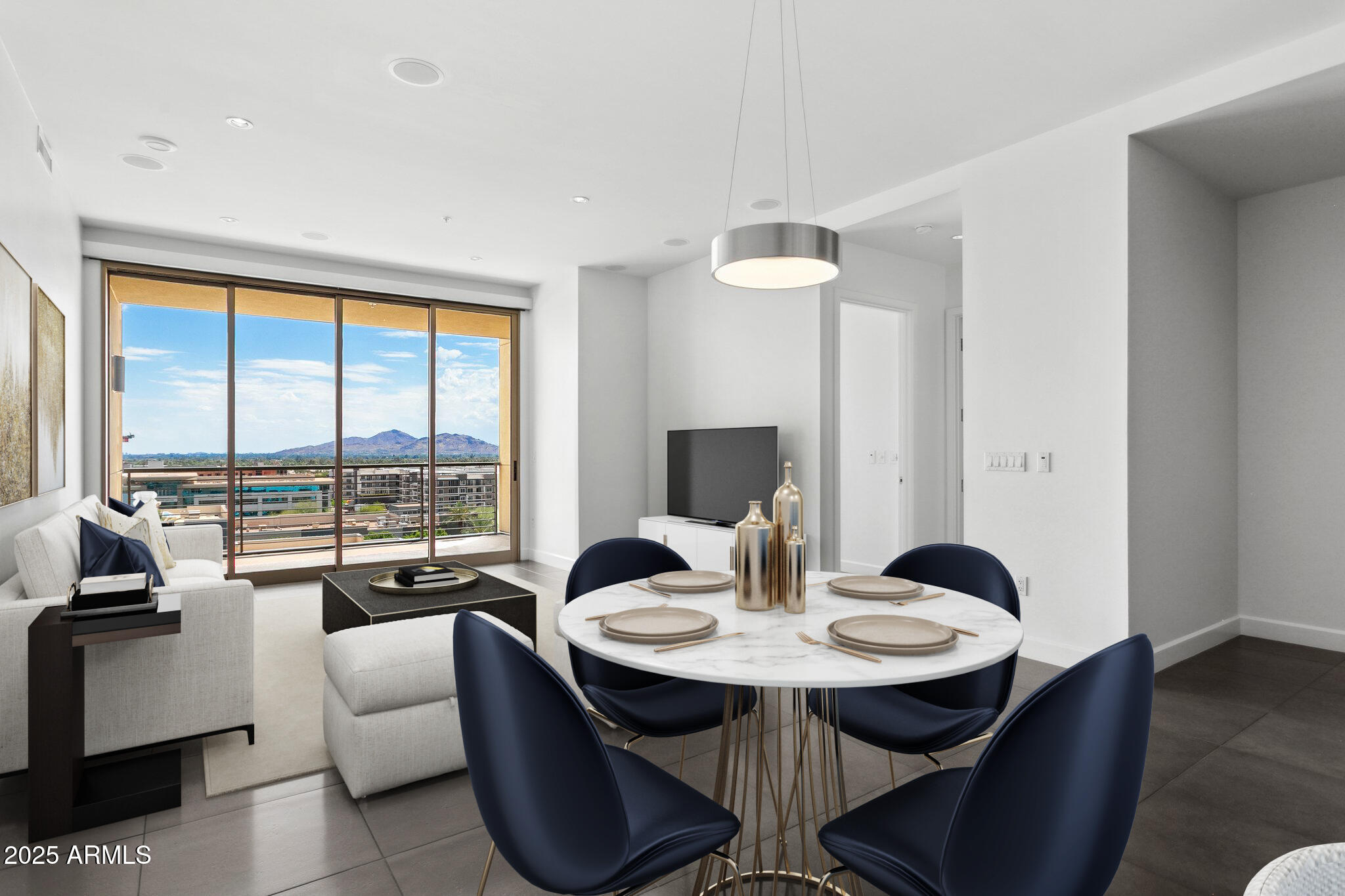 15215 N KIERLAND Boulevard 733