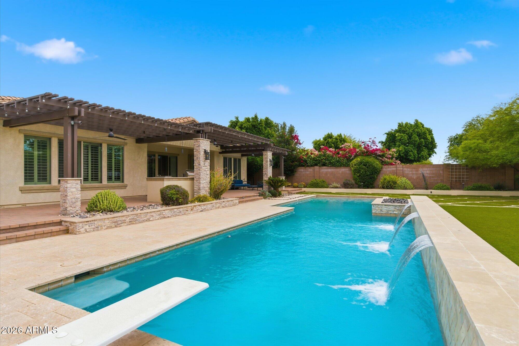 Chandler, Arizona, 85249, United States, 6 Bedrooms Bedrooms, ,4 BathroomsBathrooms,Residential,Active,2036022