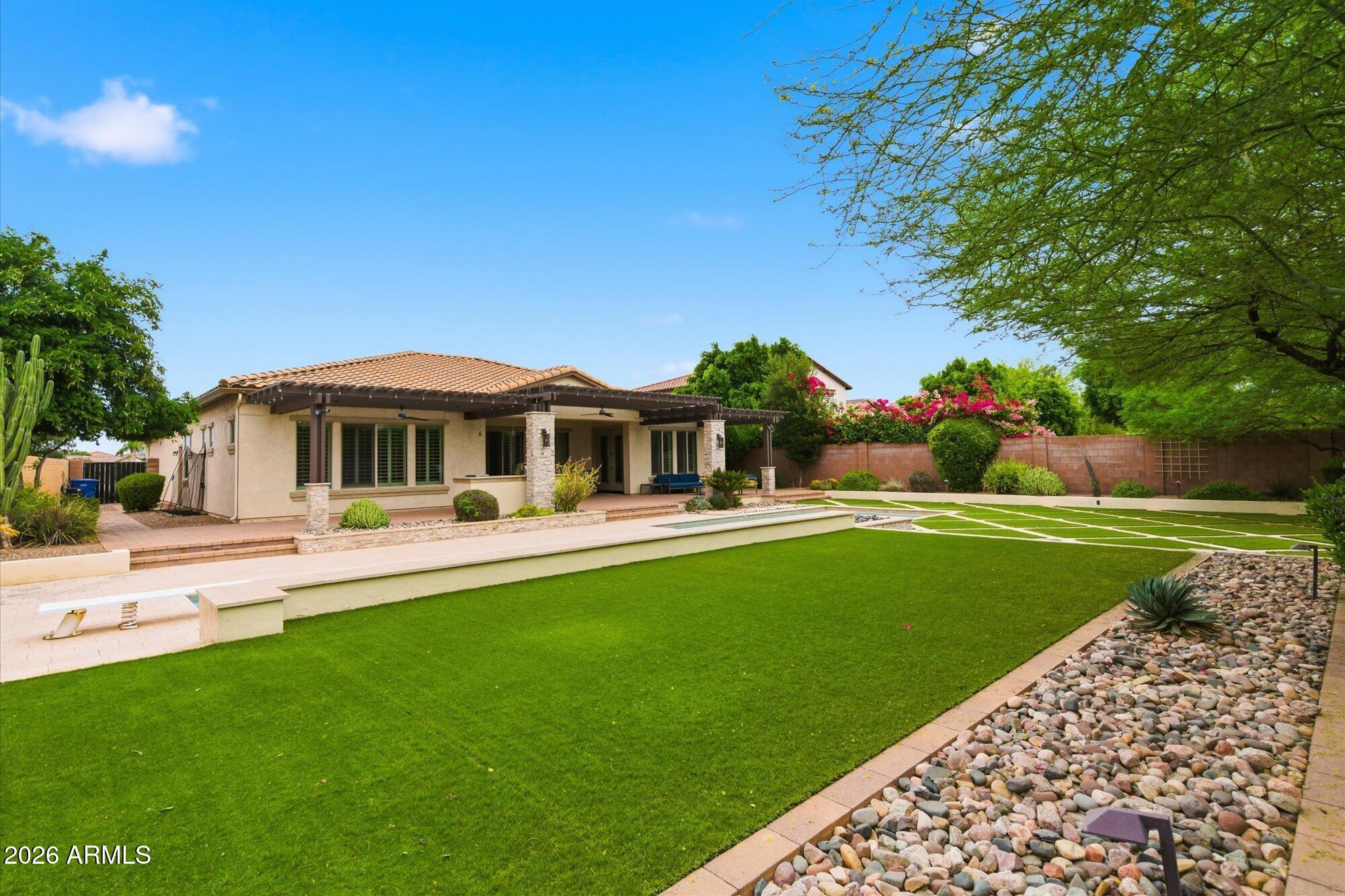 Chandler, Arizona, 85249, United States, 6 Bedrooms Bedrooms, ,4 BathroomsBathrooms,Residential,Active,2036022
