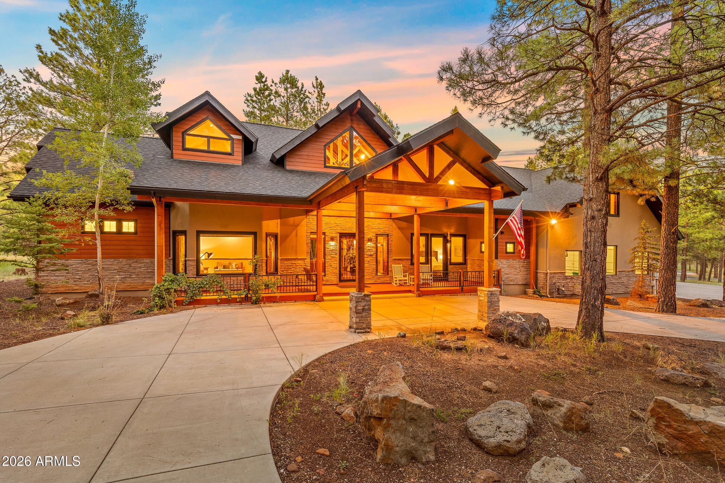 3360 N ANTLER Crossing