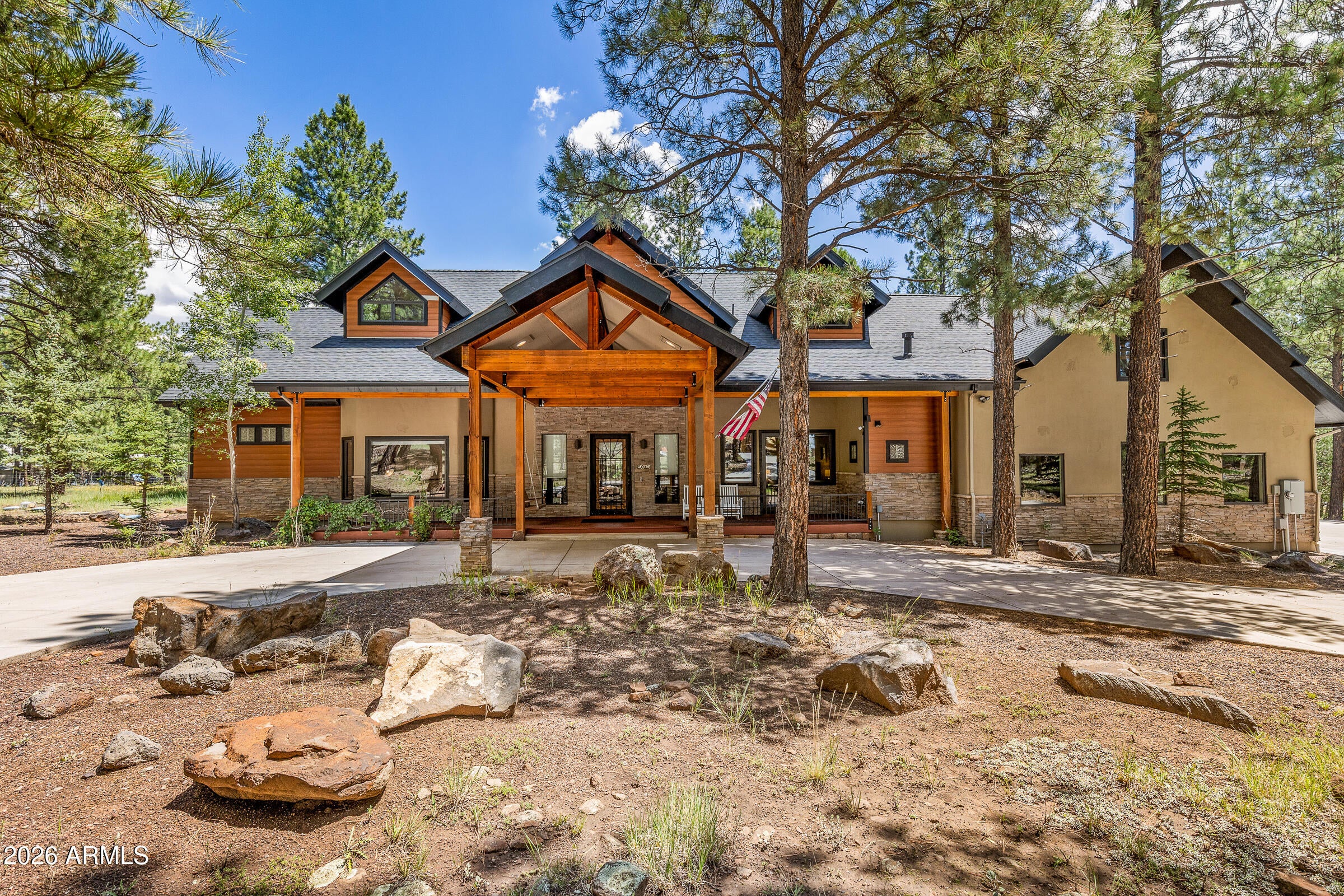3360 N ANTLER Crossing
