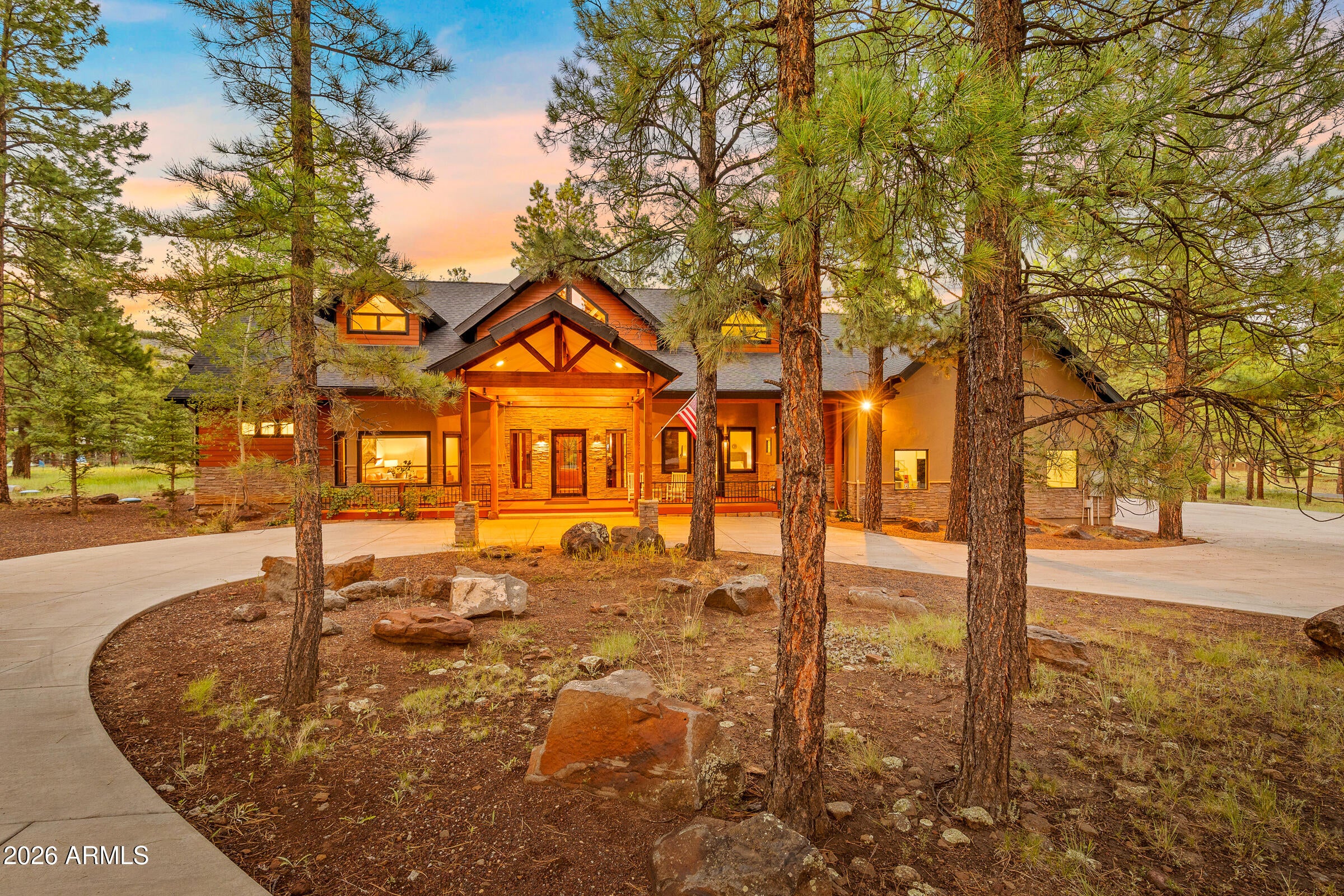 3360 N ANTLER Crossing