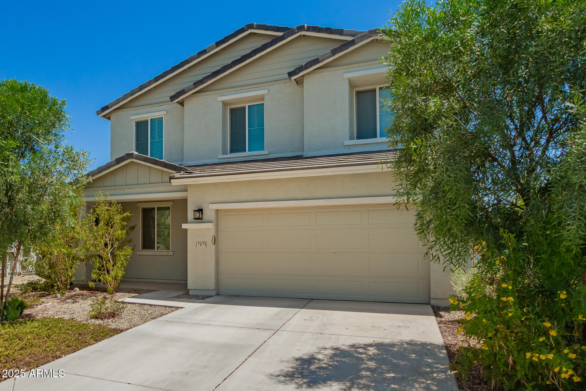 17873 W VIA DE LUNA Drive