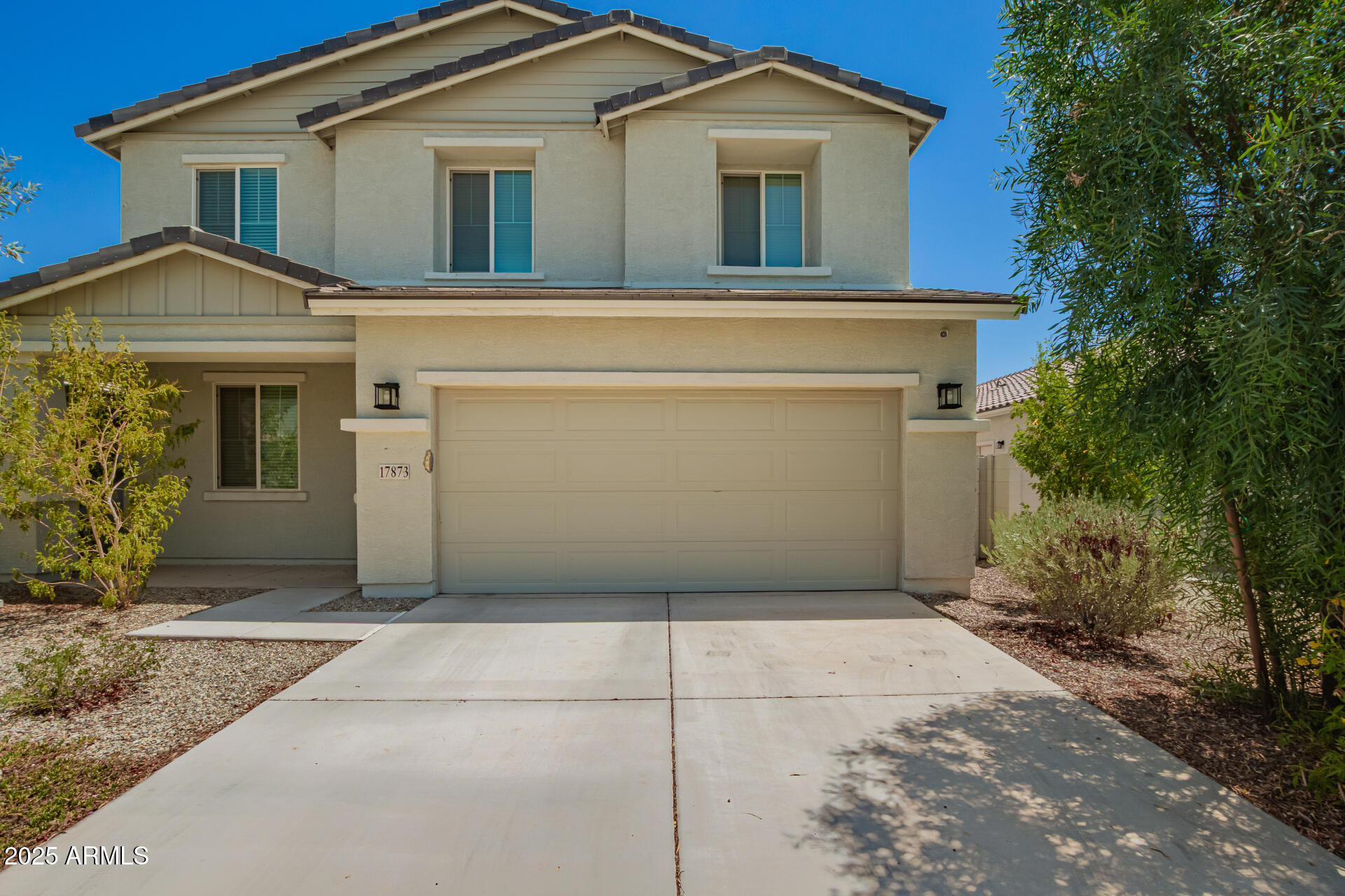 17873 W VIA DE LUNA Drive