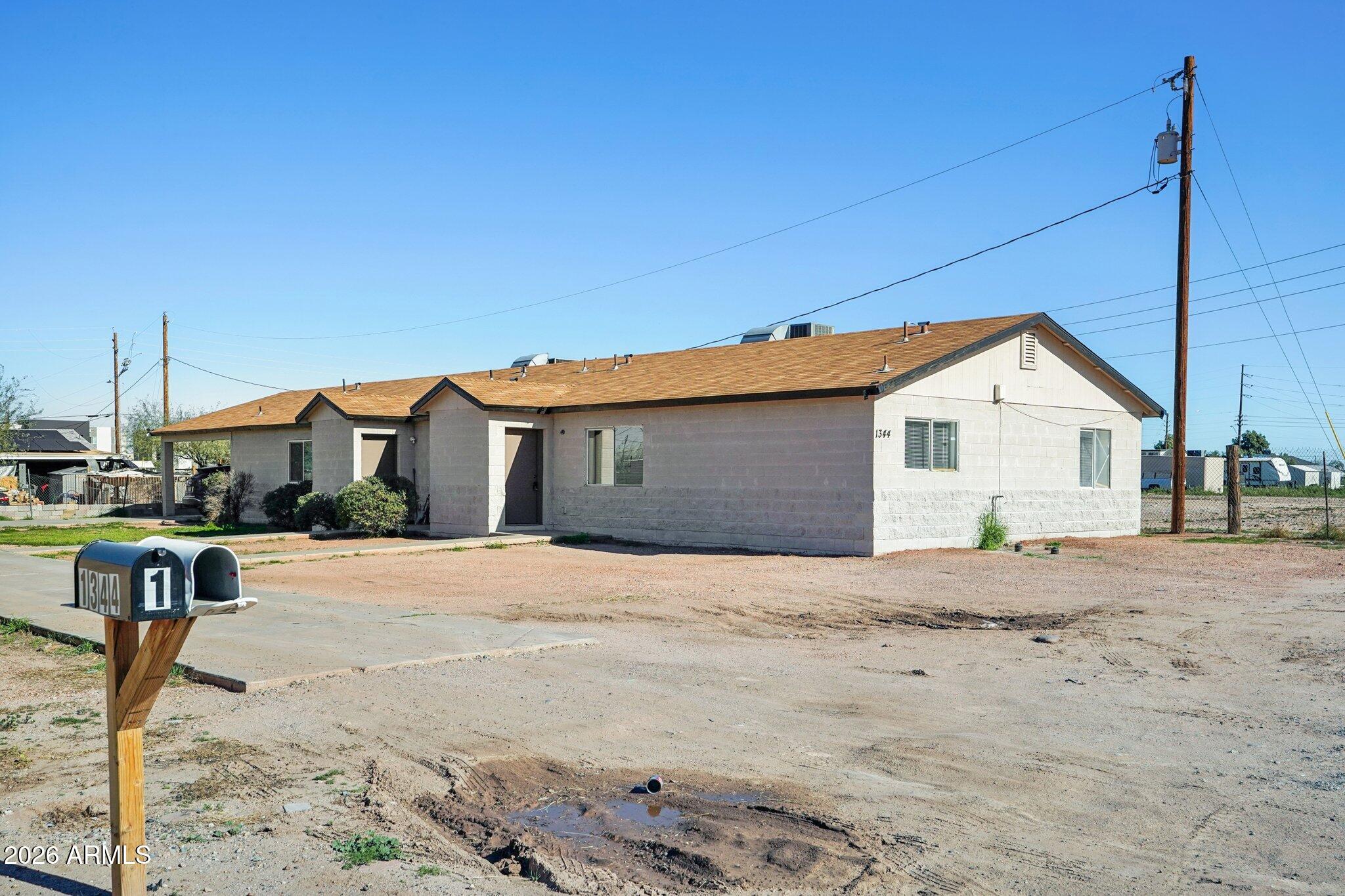 1344 E Pueblo Avenue
