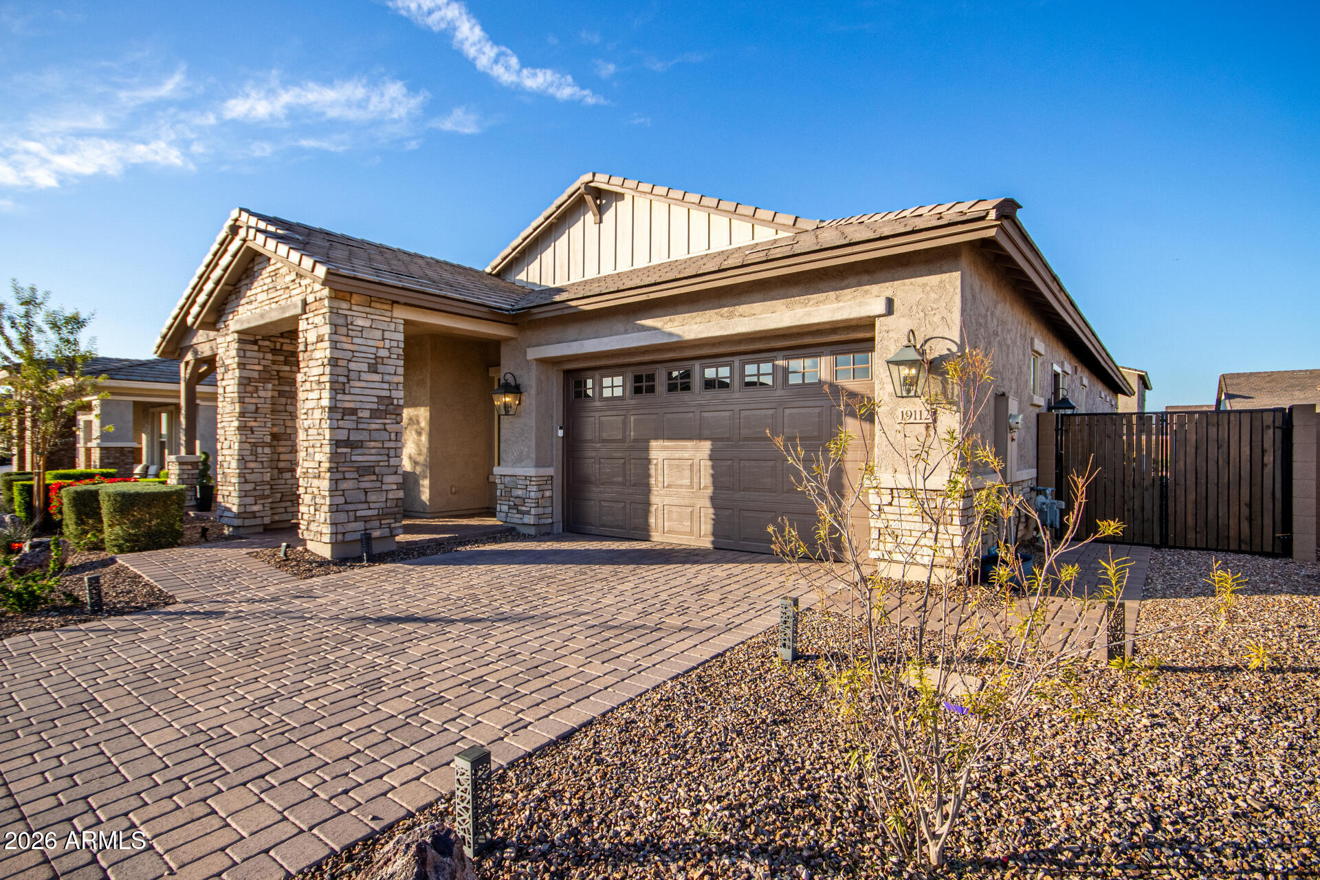 19112 E AUBREY GLEN Road