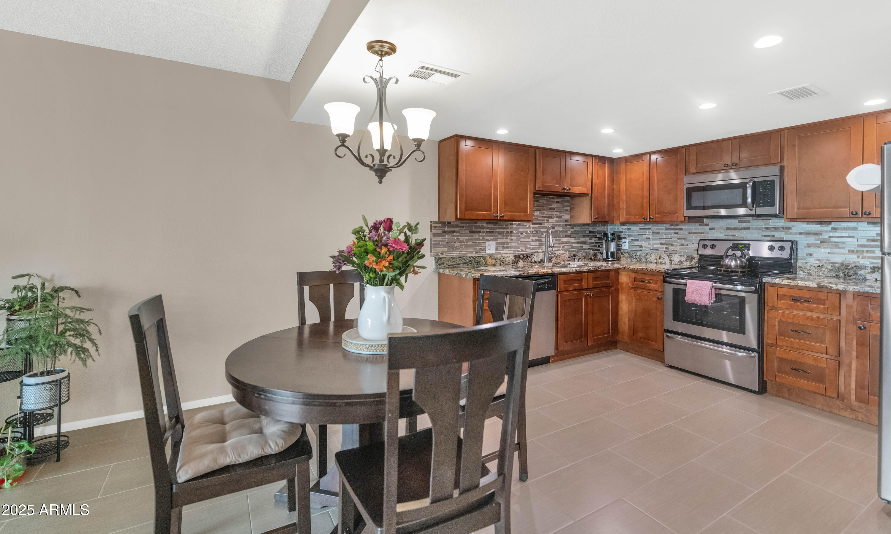 7960 E CAMELBACK Road 409