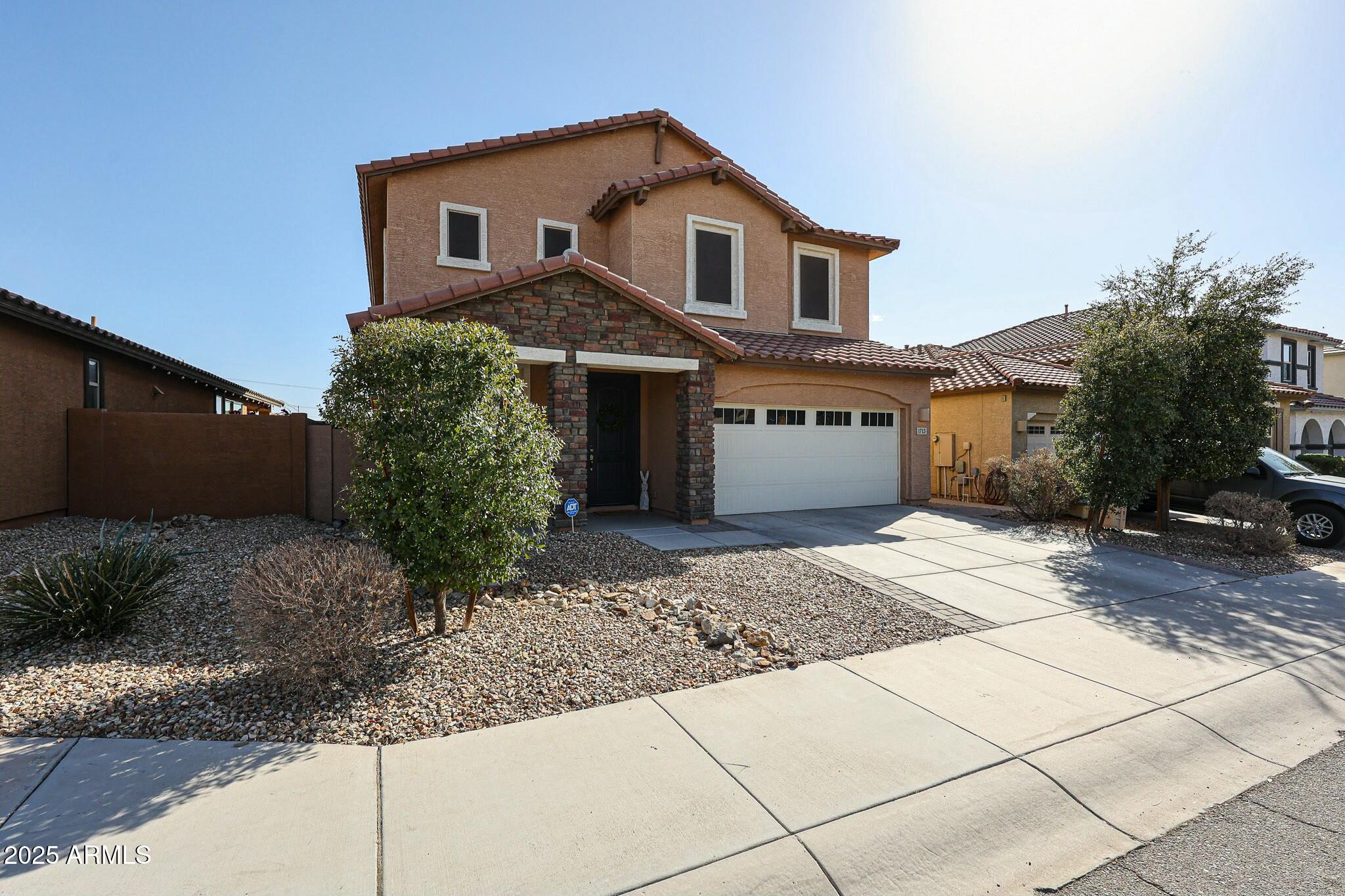 1713 W COTTONWOOD Lane