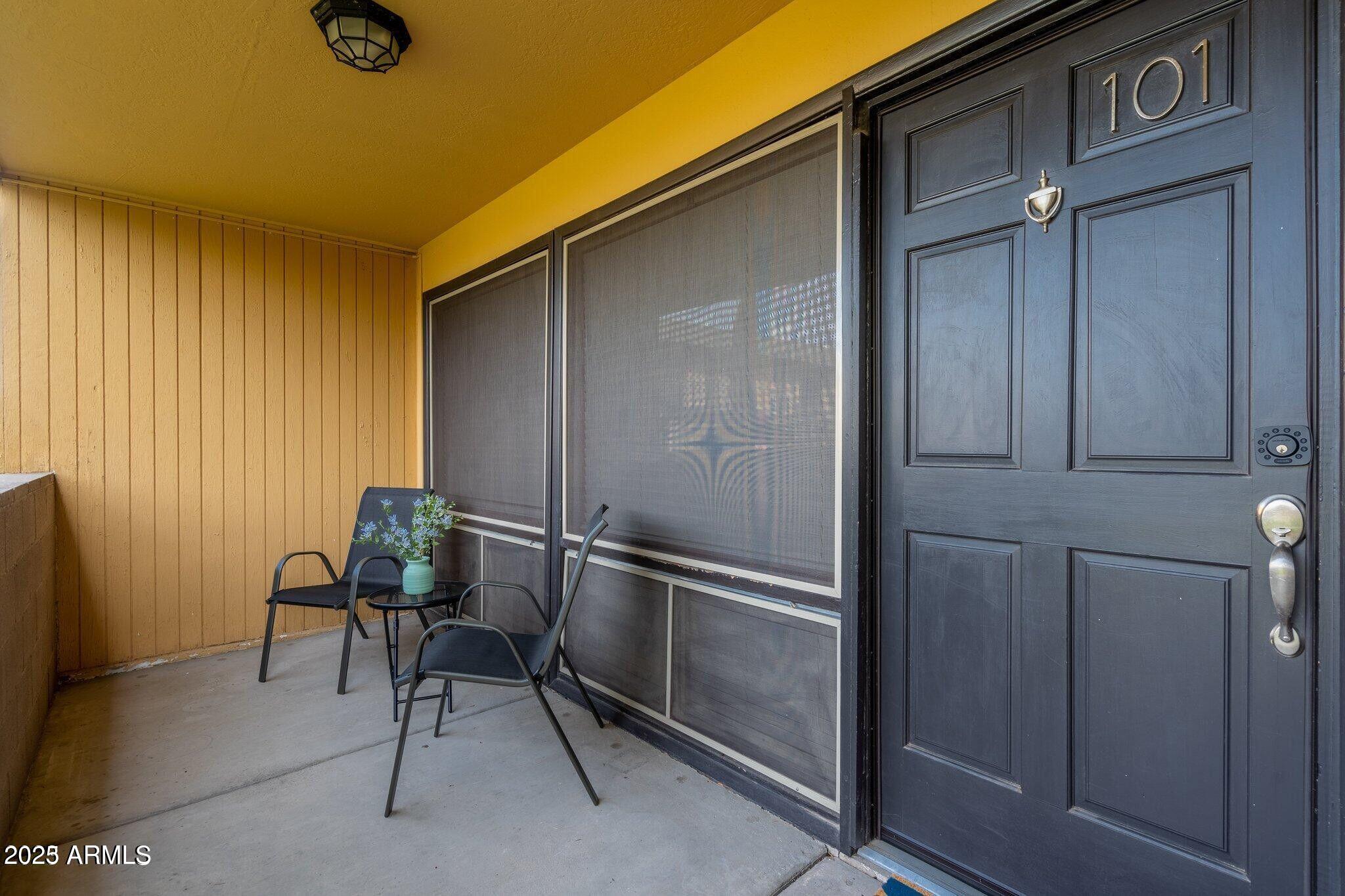 6501 N 17th Avenue 101