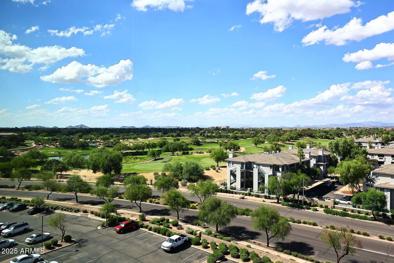 15215 N KIERLAND Boulevard 636