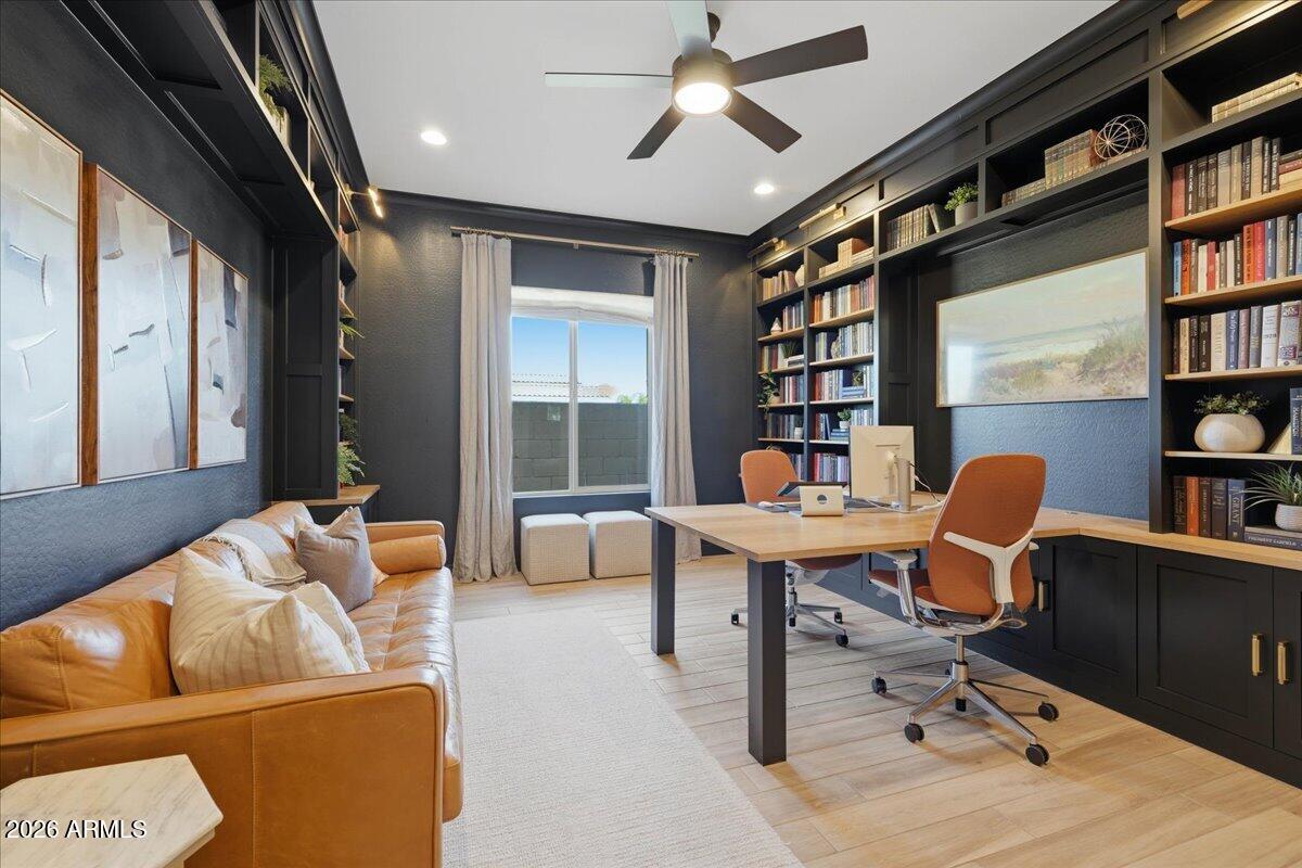 10652 E TARRAGON Avenue