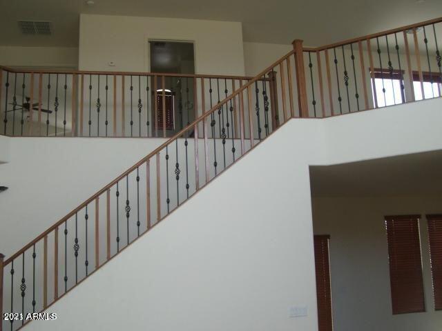 73 W CASTLE ROCK Road