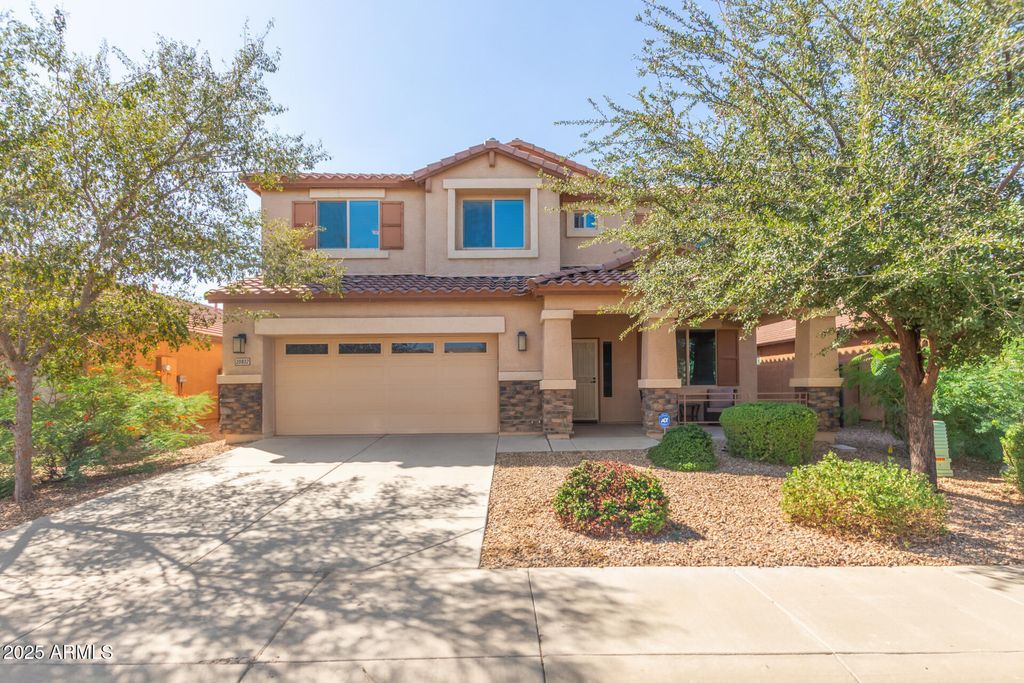 Photo of 20832 N Wilford Avenue, Maricopa, AZ 85138 (MLS # 6925504)