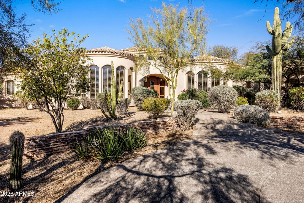 Photo of 9310 E Bronco Trail, Scottsdale, AZ 85255 (MLS # 6983082)