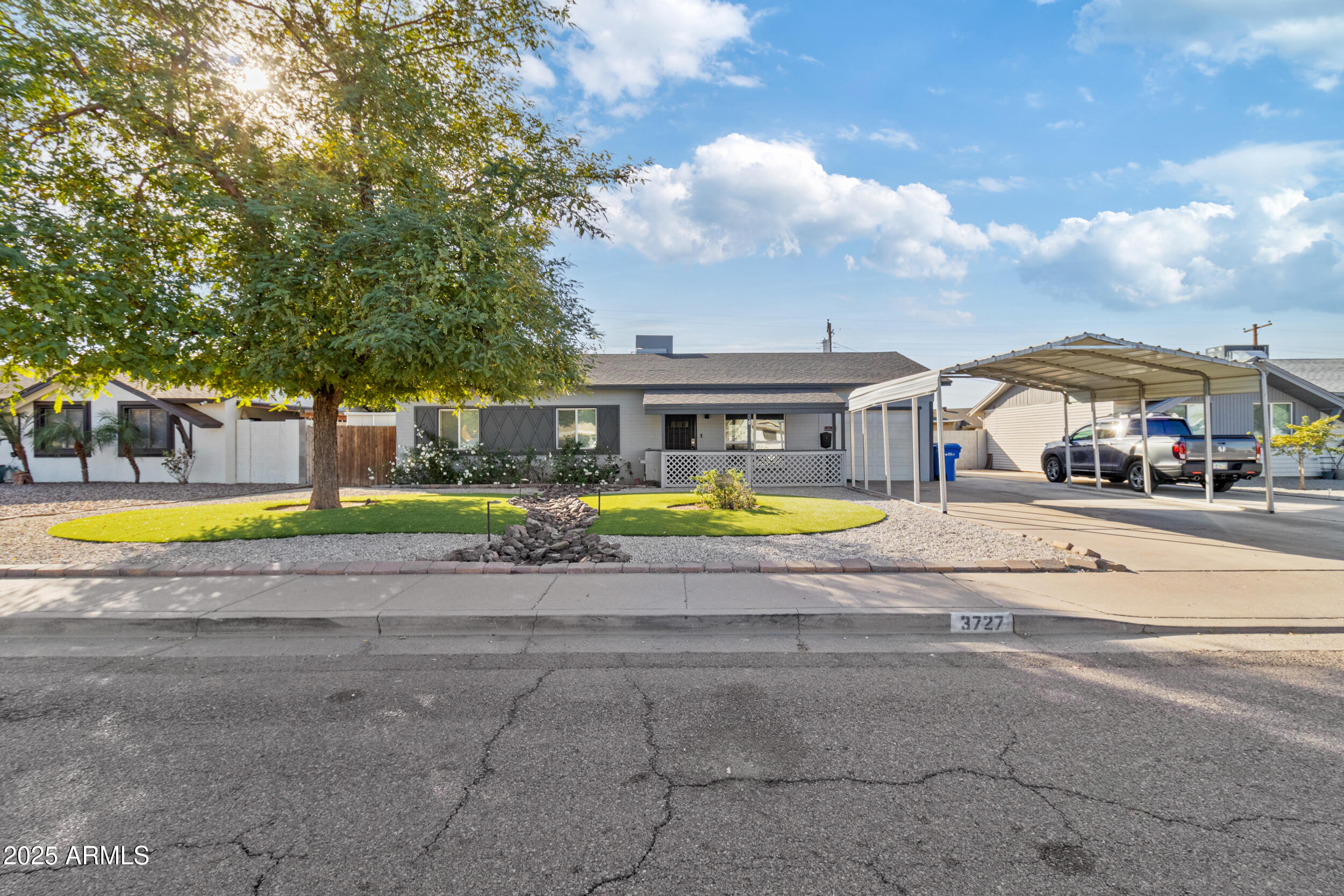 3727 W ORANGEWOOD Avenue