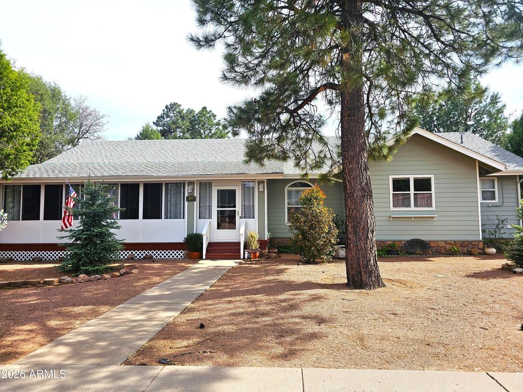 Photo of 307 N Lakeshore Road, Payson, AZ 85541 (MLS # 7022704)