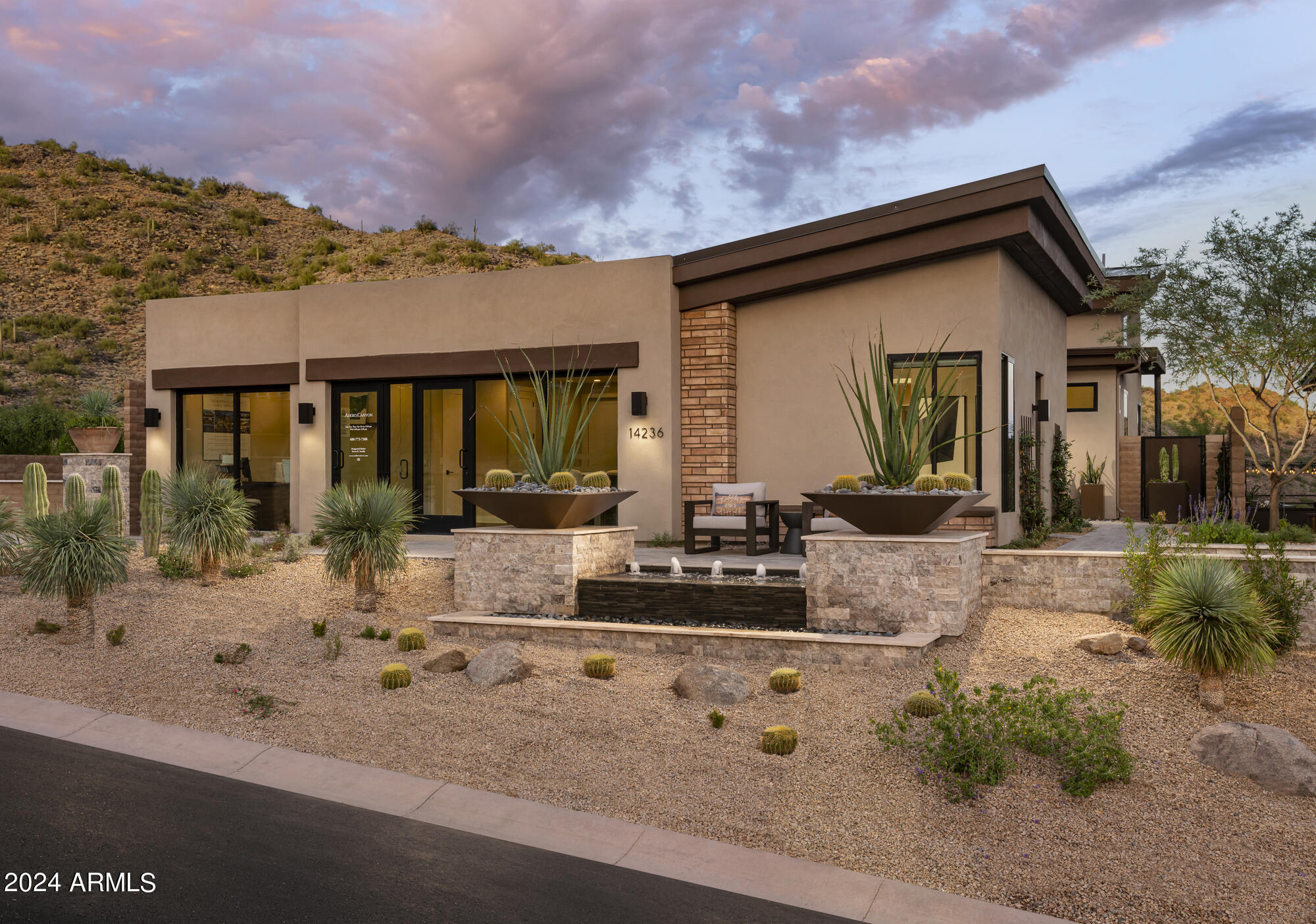 ADERO CANYON PARCEL 5 REPLAT - Residential